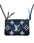 Crossbody Luxury Designer By LV Size: Medium