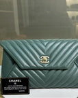 CHNL Cluth Green Bag