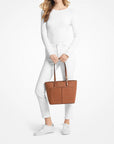 Jet Set Medium Pocket Tote Bag (LUGGAGE)