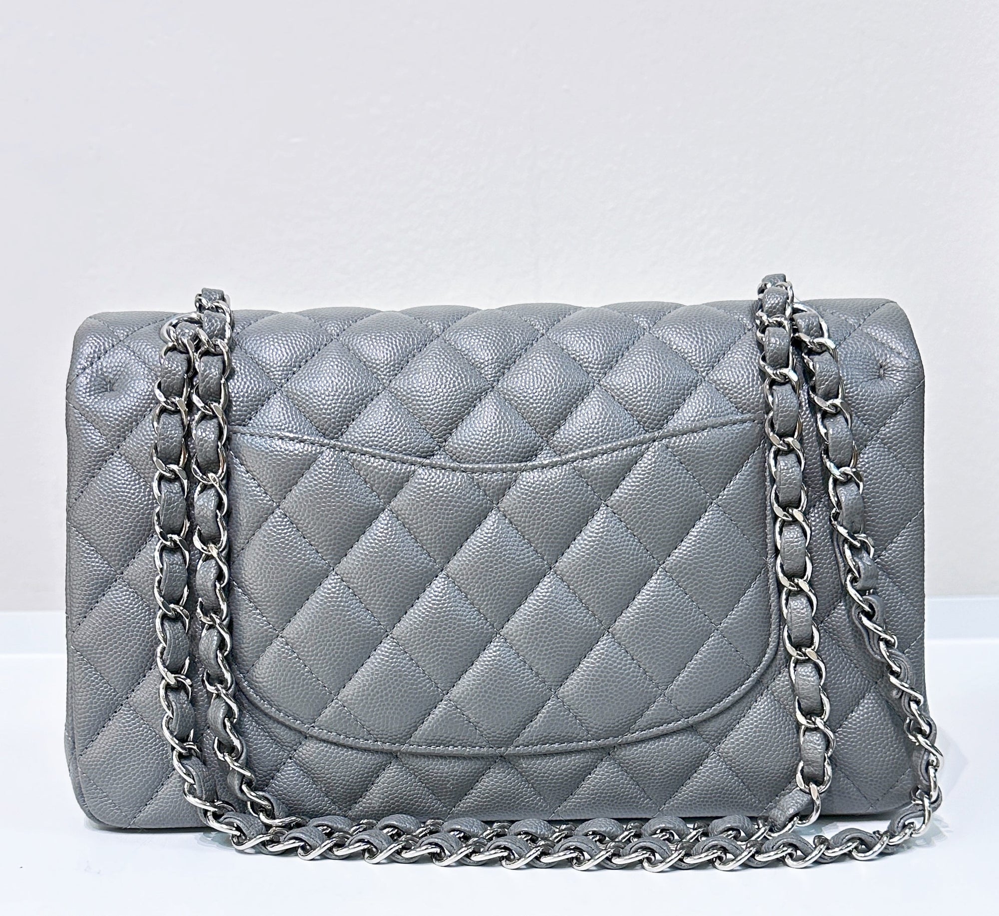 CHNL Caviar Quilted Medium Double Flap Grey