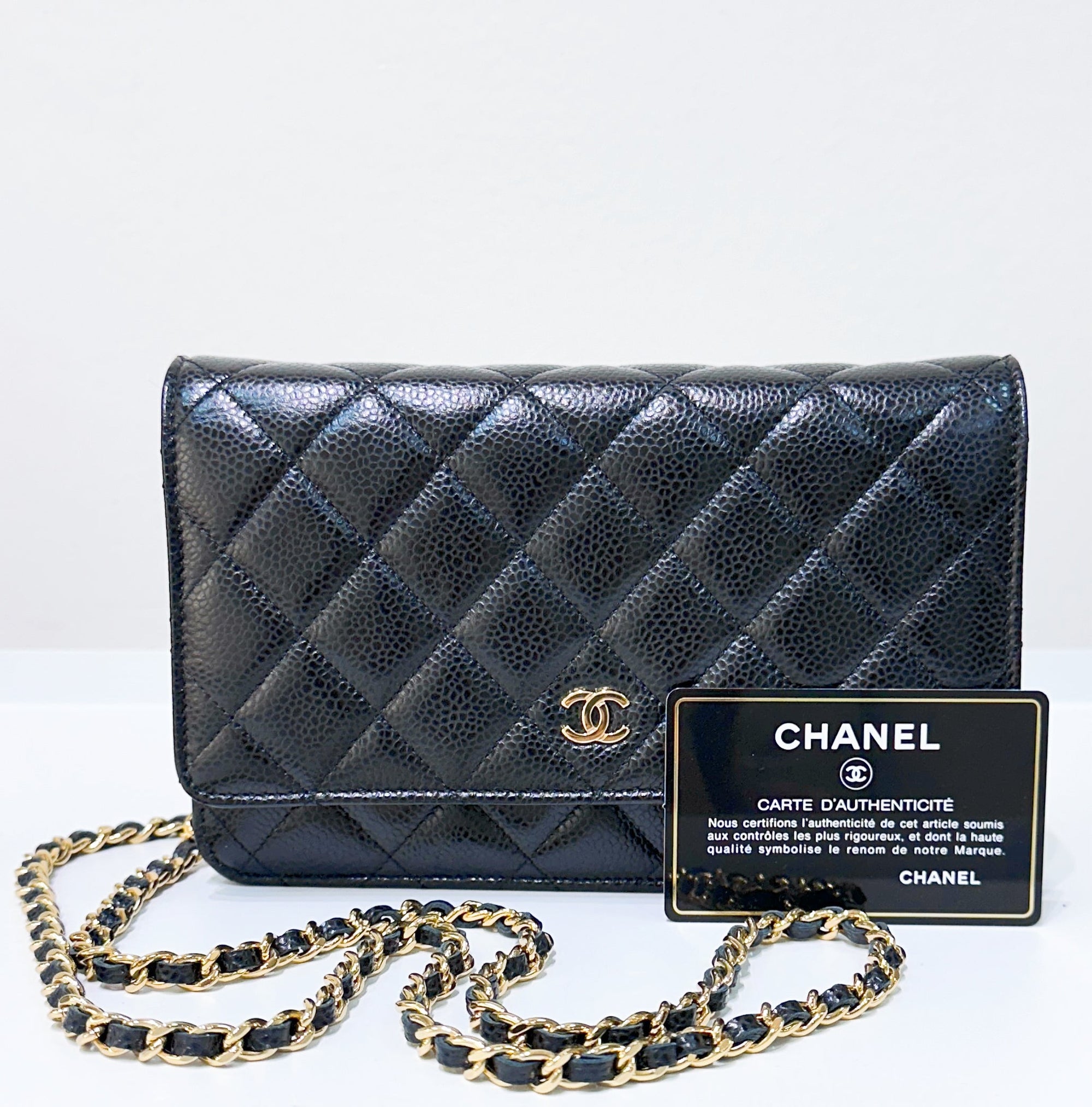 CHNL Classic Wallet on Chain Caviar Black GHW 29 Holo