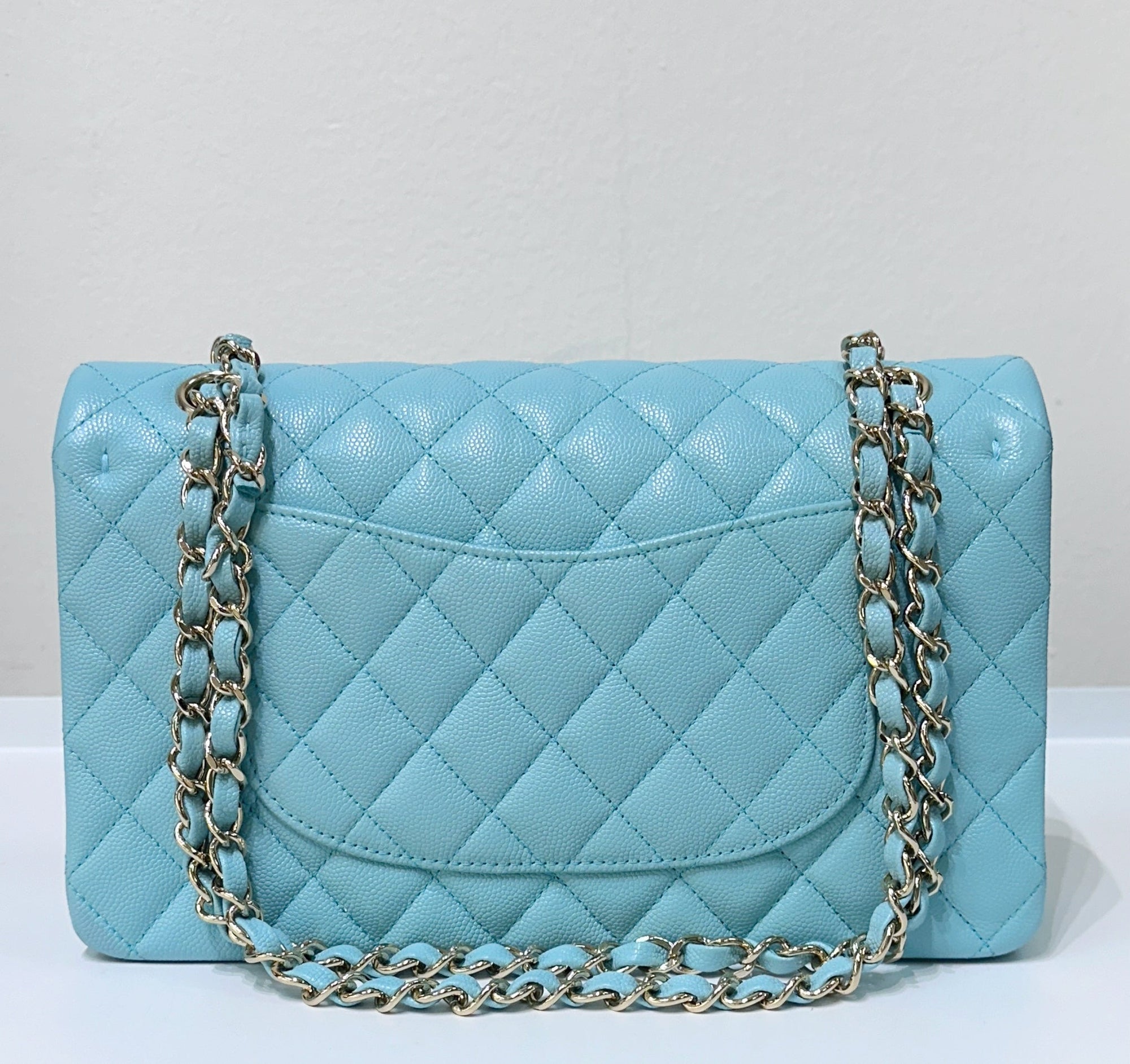 CHNL 19C Tiffany Blue Medium Caviar Classic Flap Bag GHW