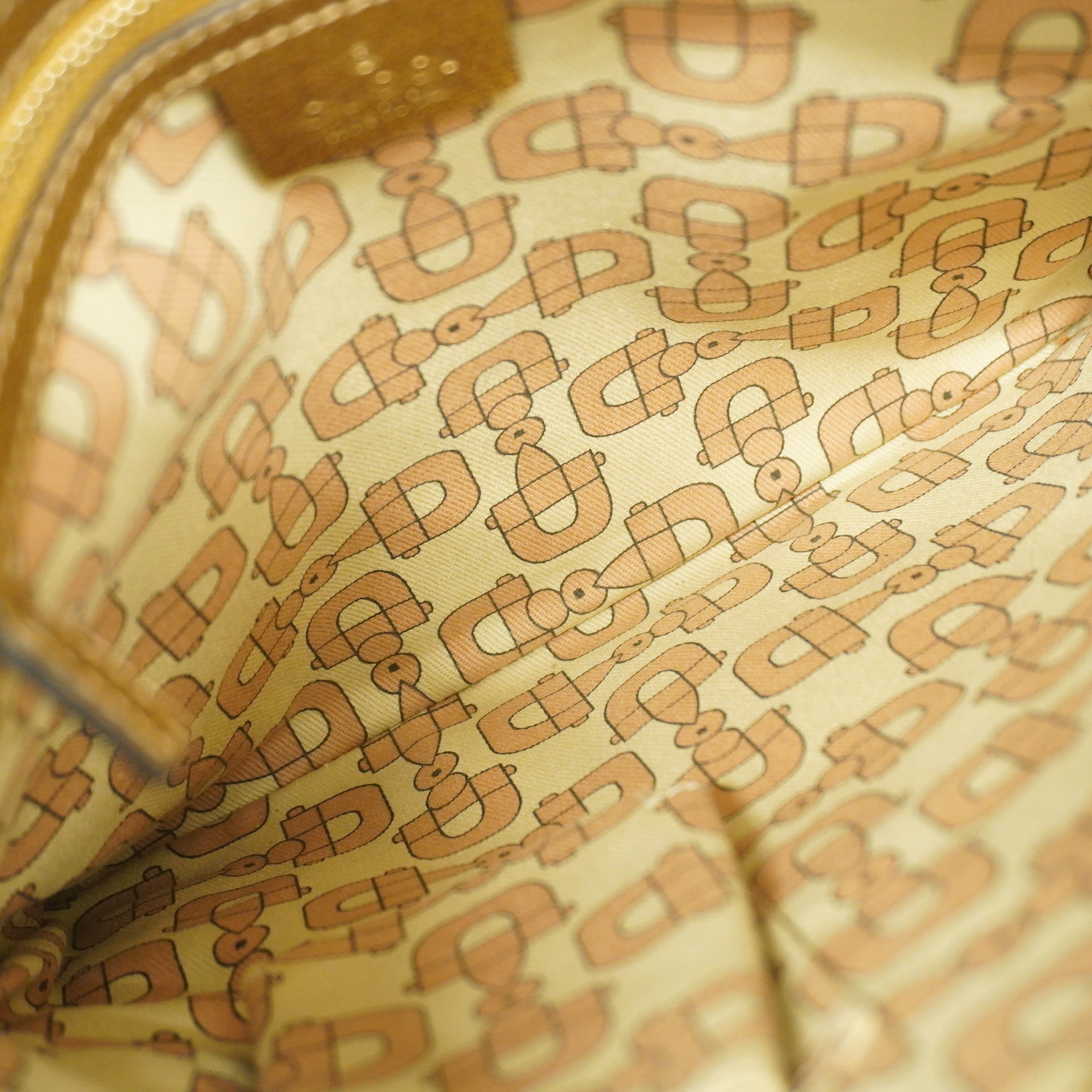 GCCI GG Canvas Shoulder Bag Women's Leather Beige,Gold