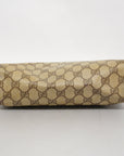 GCCI Women's GG Supreme Clutch Bag Beige