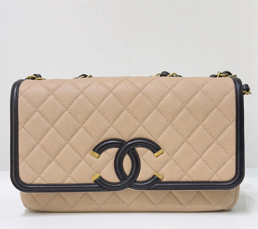 CHNL Medium Caviar Quilted CC Filigree Flap Beige Black