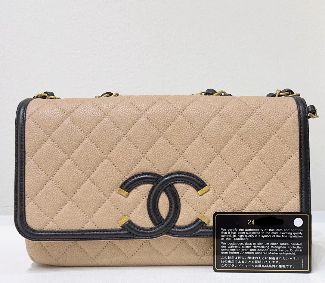 CHNL Medium Caviar Quilted CC Filigree Flap Beige Black