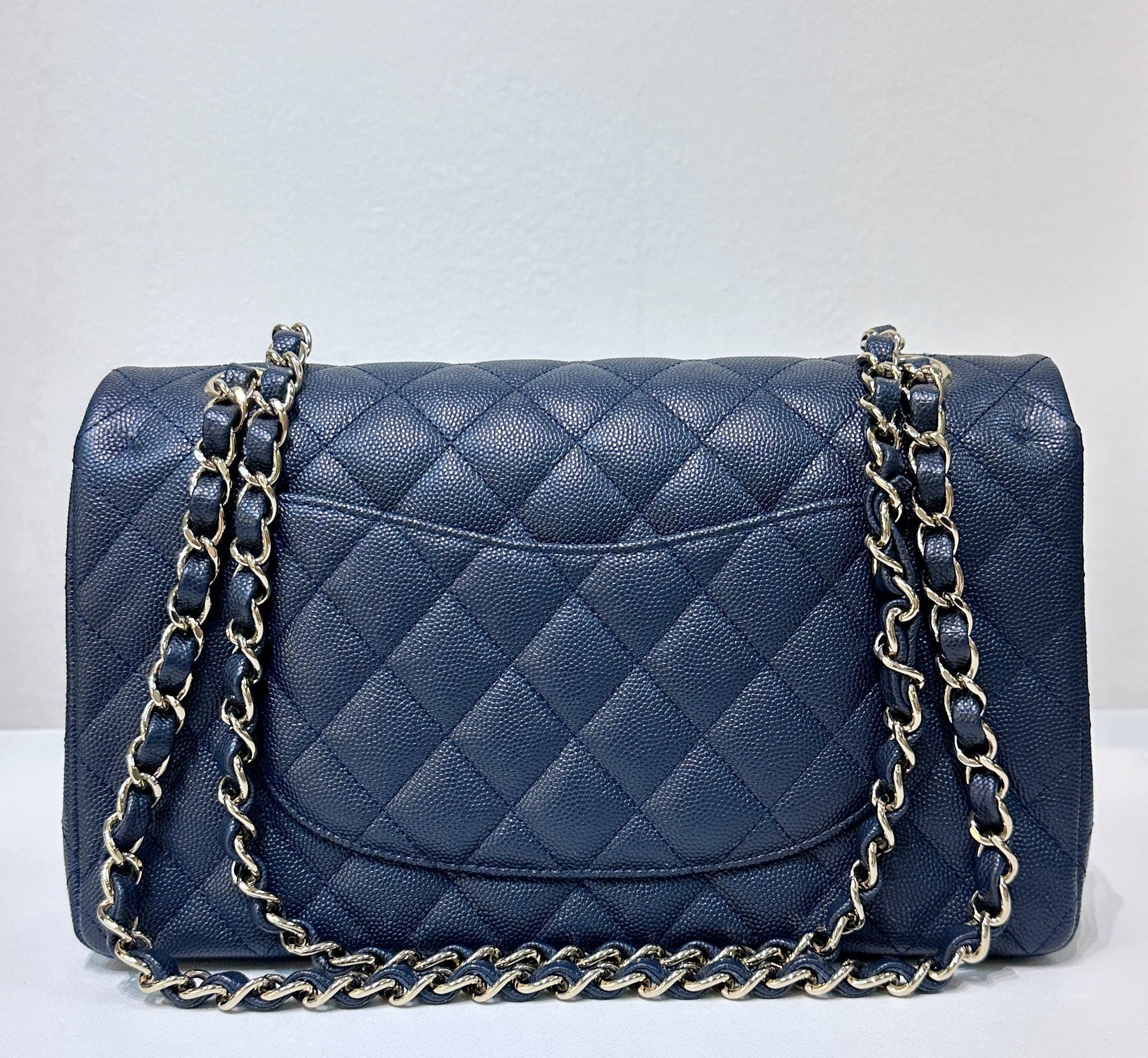 CHNL Caviar Quilted Medium Double Flap 18B Navy