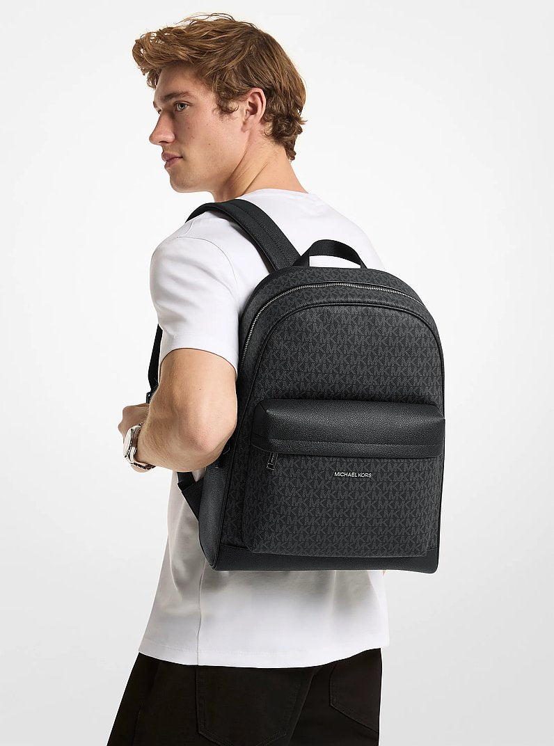 Pacey Medium Signature Logo Backpack (BLACK)