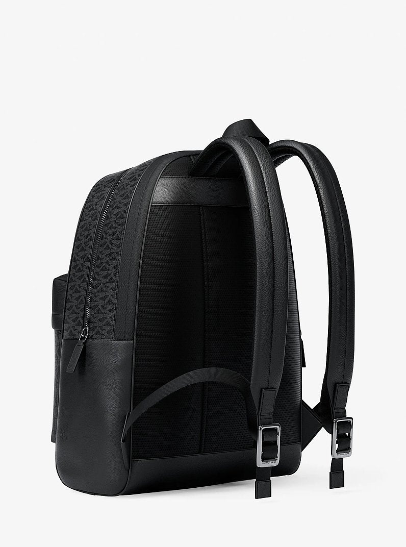 Pacey Medium Signature Logo Backpack (BLACK)