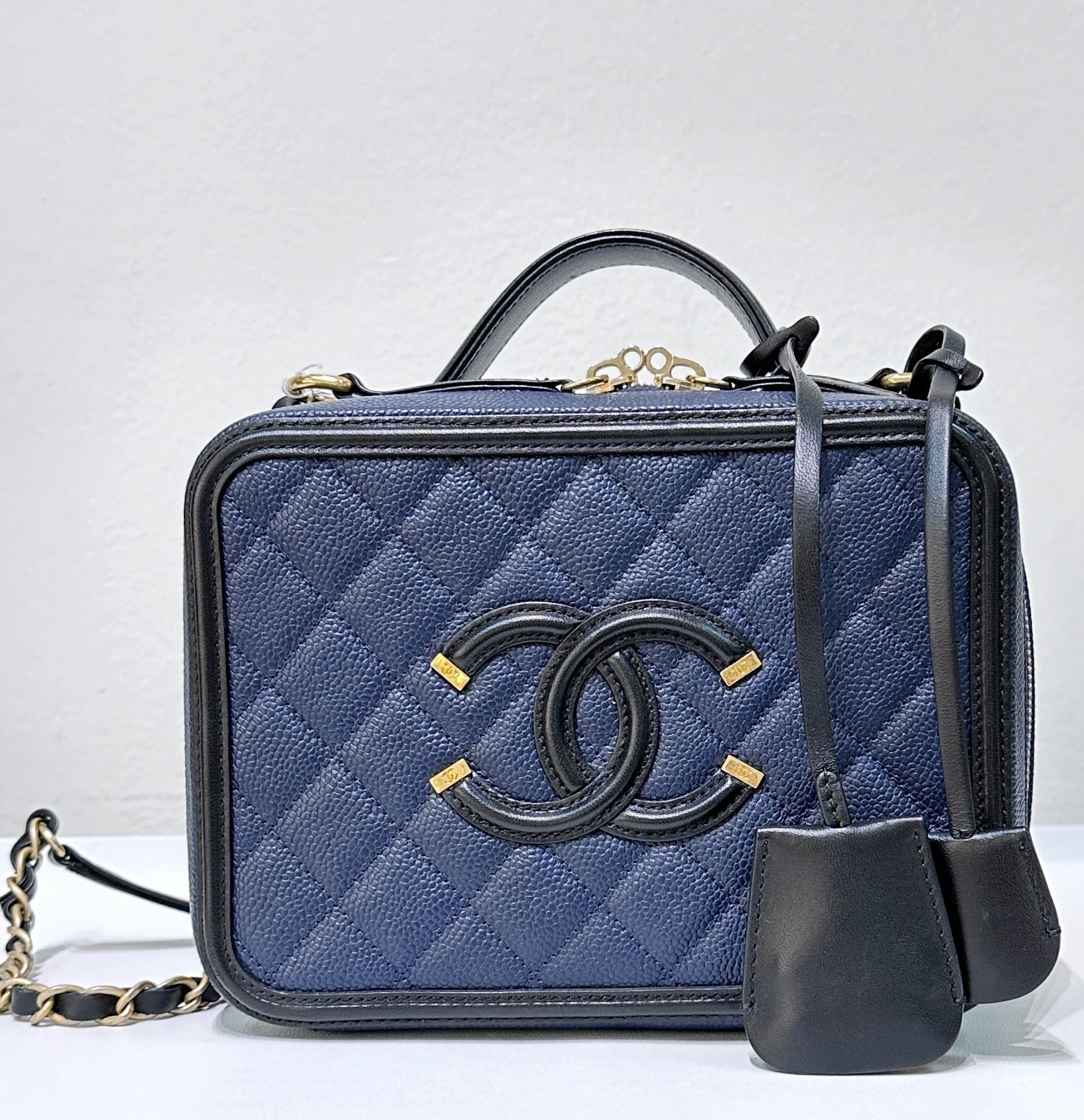 CHNL Filigree Vanity Case Quilted Caviar Medium Blue