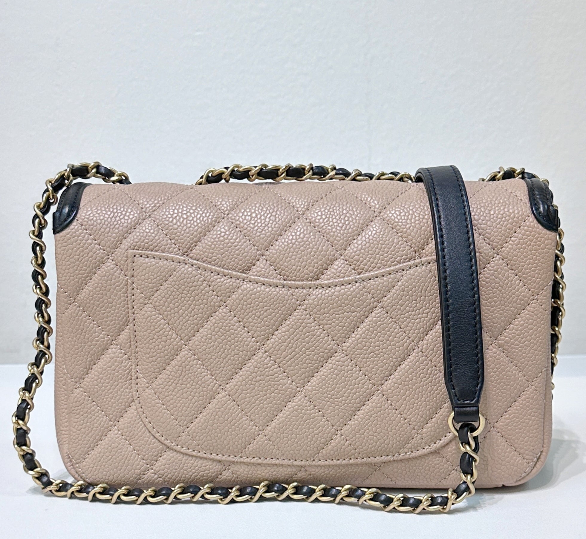 CHNL Small Caviar Quilted CC Filigree Flap Beige Black