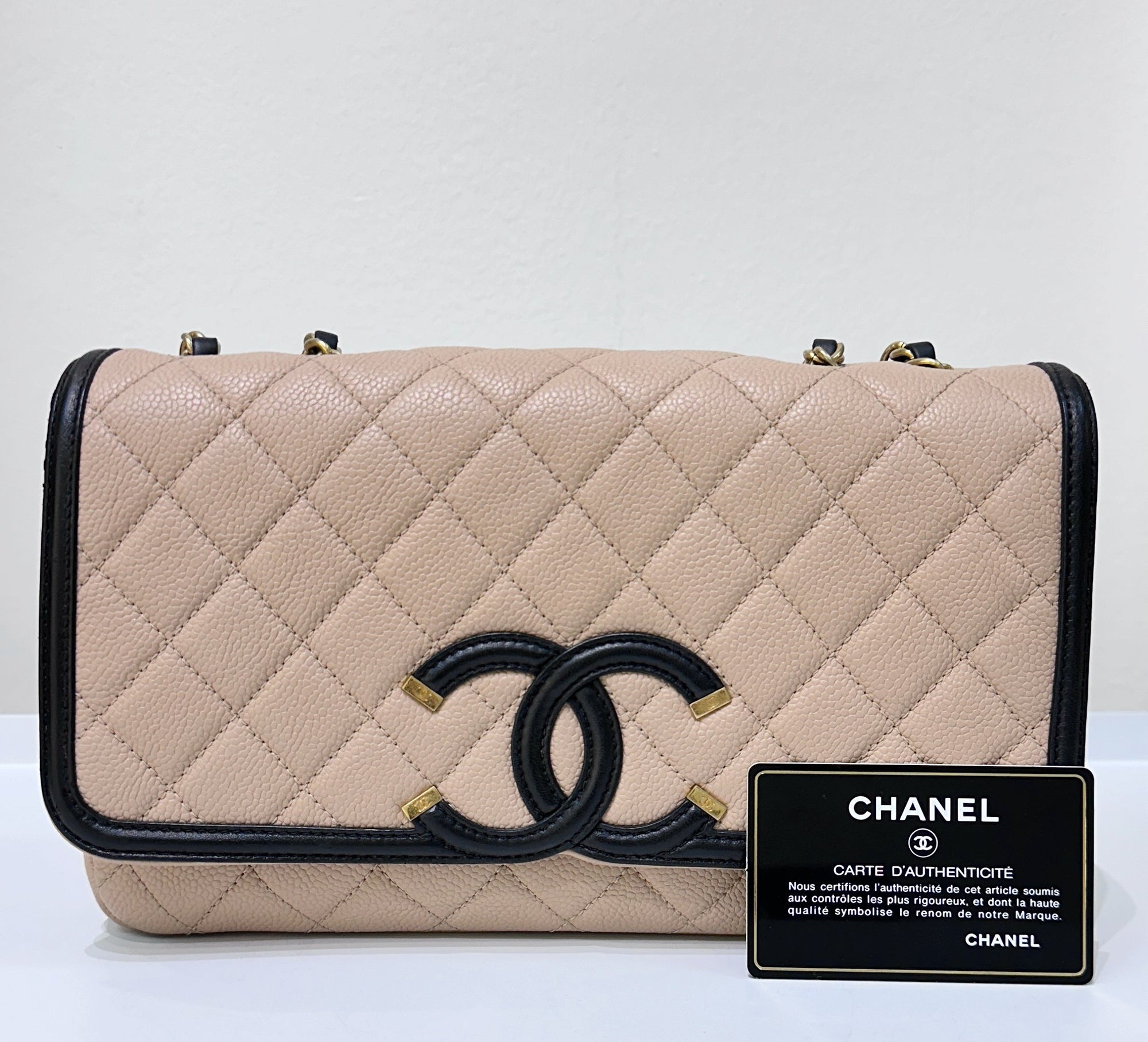 CHNL Caviar Quilted Medium CC Filigree Flap Beige Black