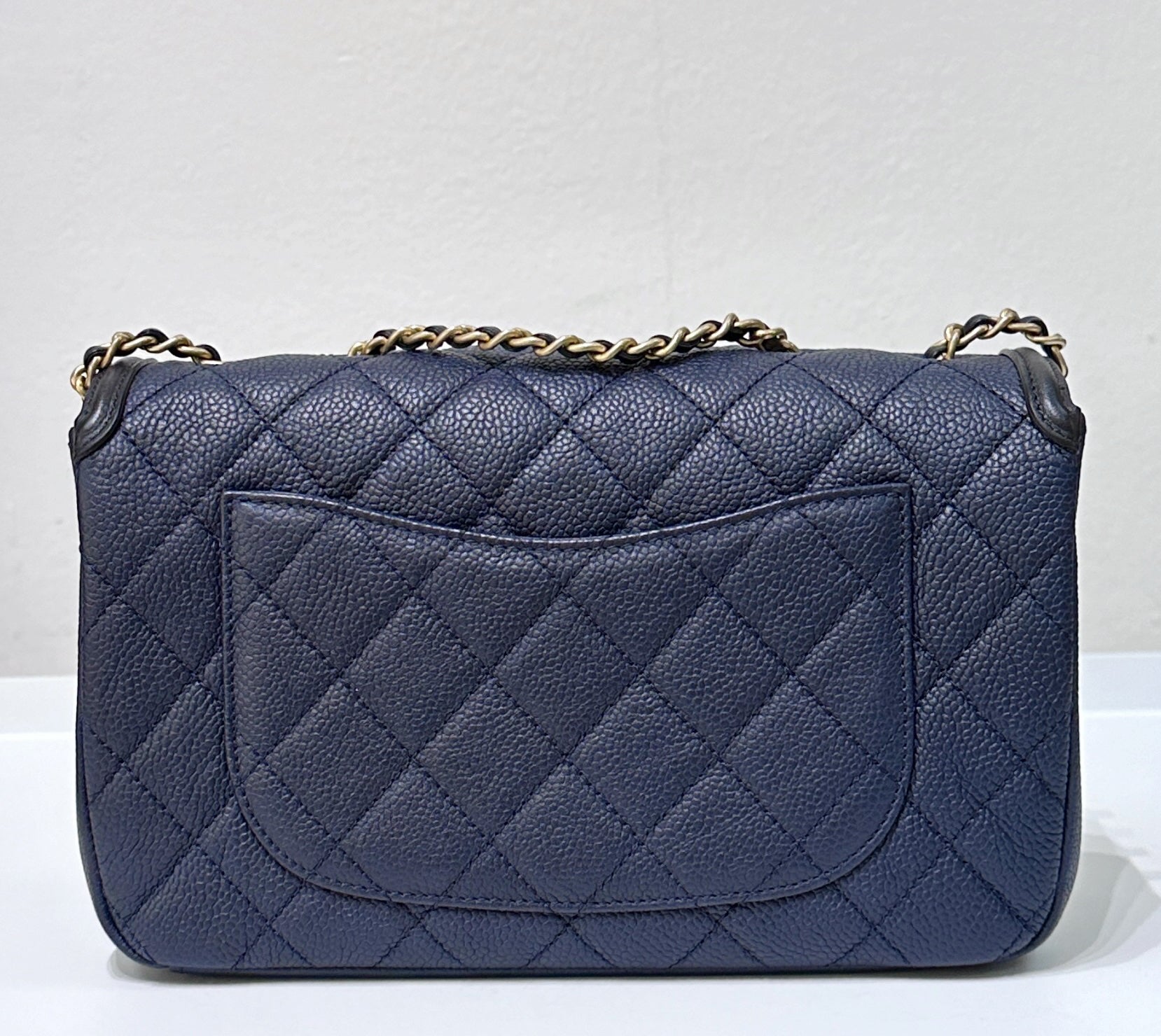 CHNL Caviar Quilted Small CC Filigree Flap Navy Black