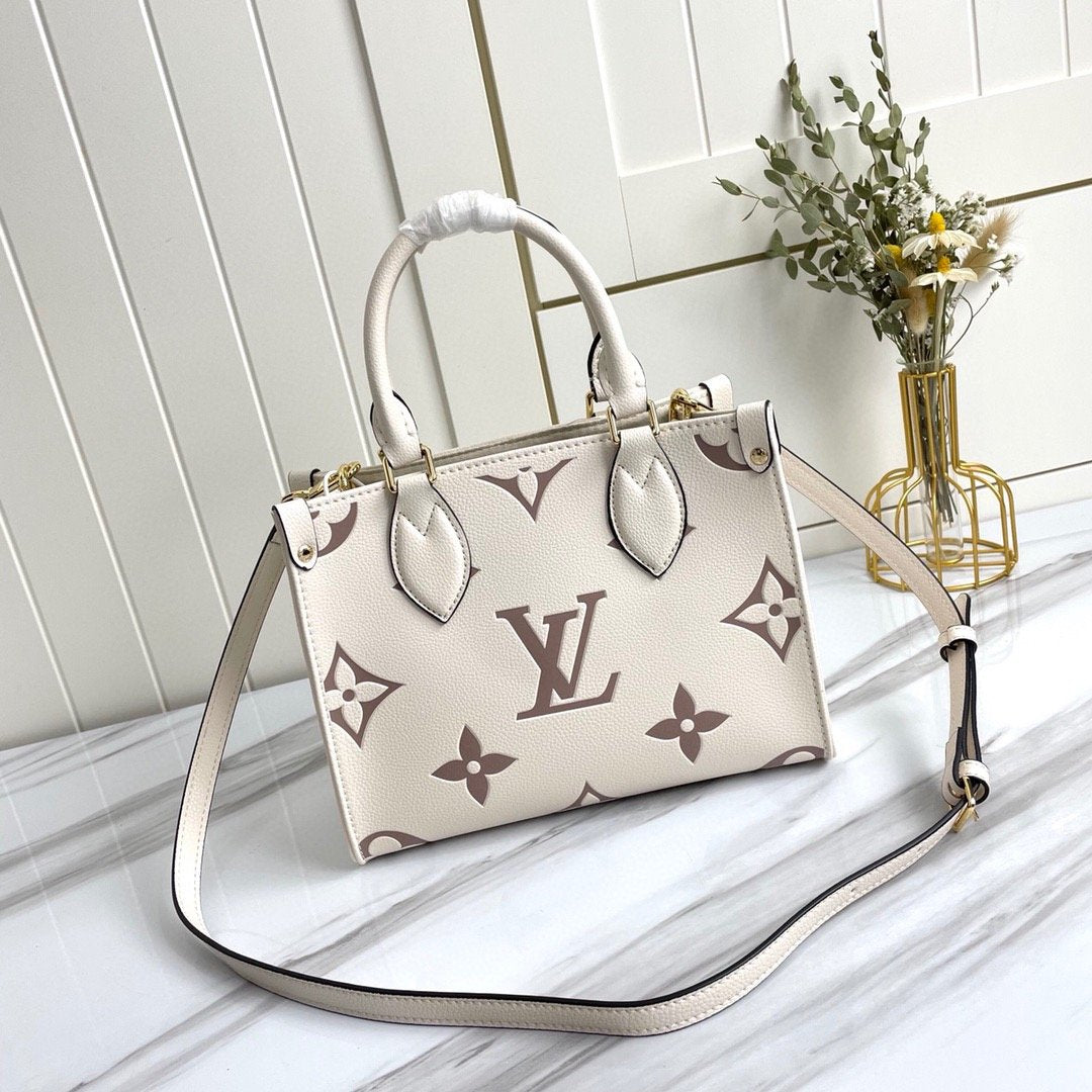Designer Handbags LV 061