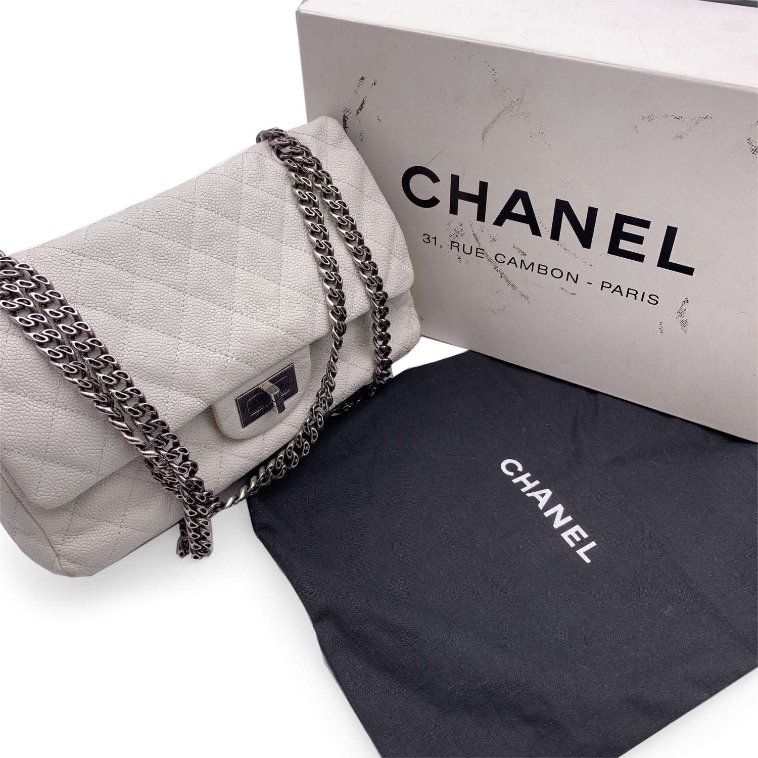 CHNL White Leather Reissue 2.55 Double Flap 225 Shoulder Bag 2000S
