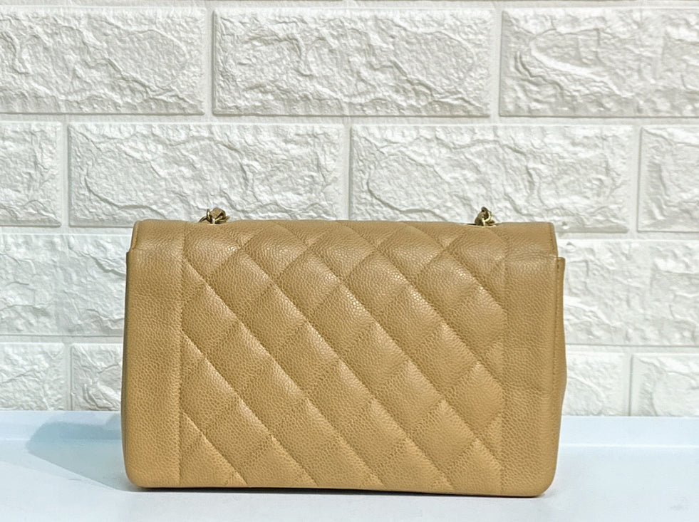 CHNL Medium Vintage Diana Flap Bag Beige Caviar Gold Hardware