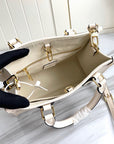 Designer Handbags LV 061