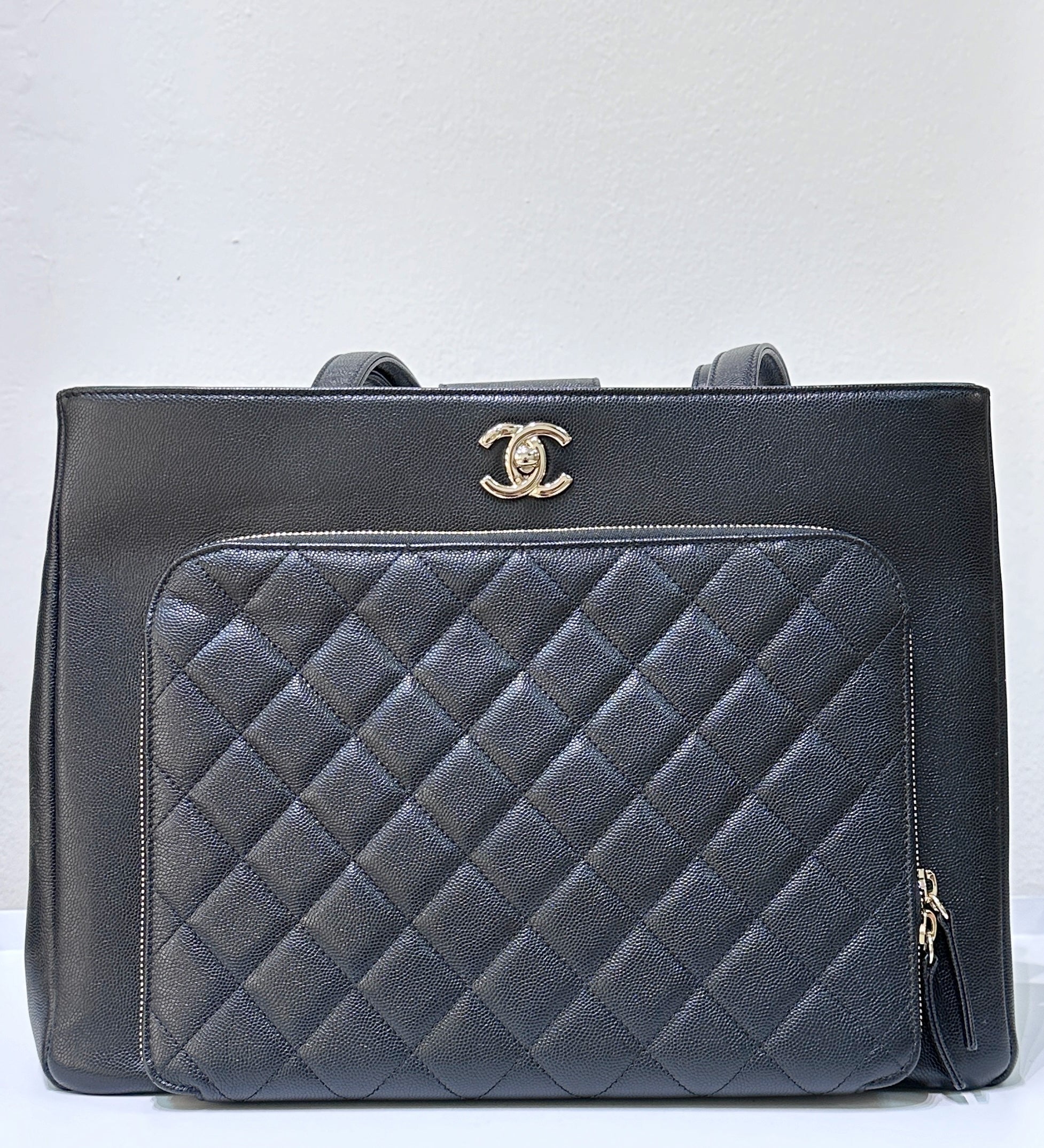 CHNL Business Affinity Shopping Tote Caviar Black GHW