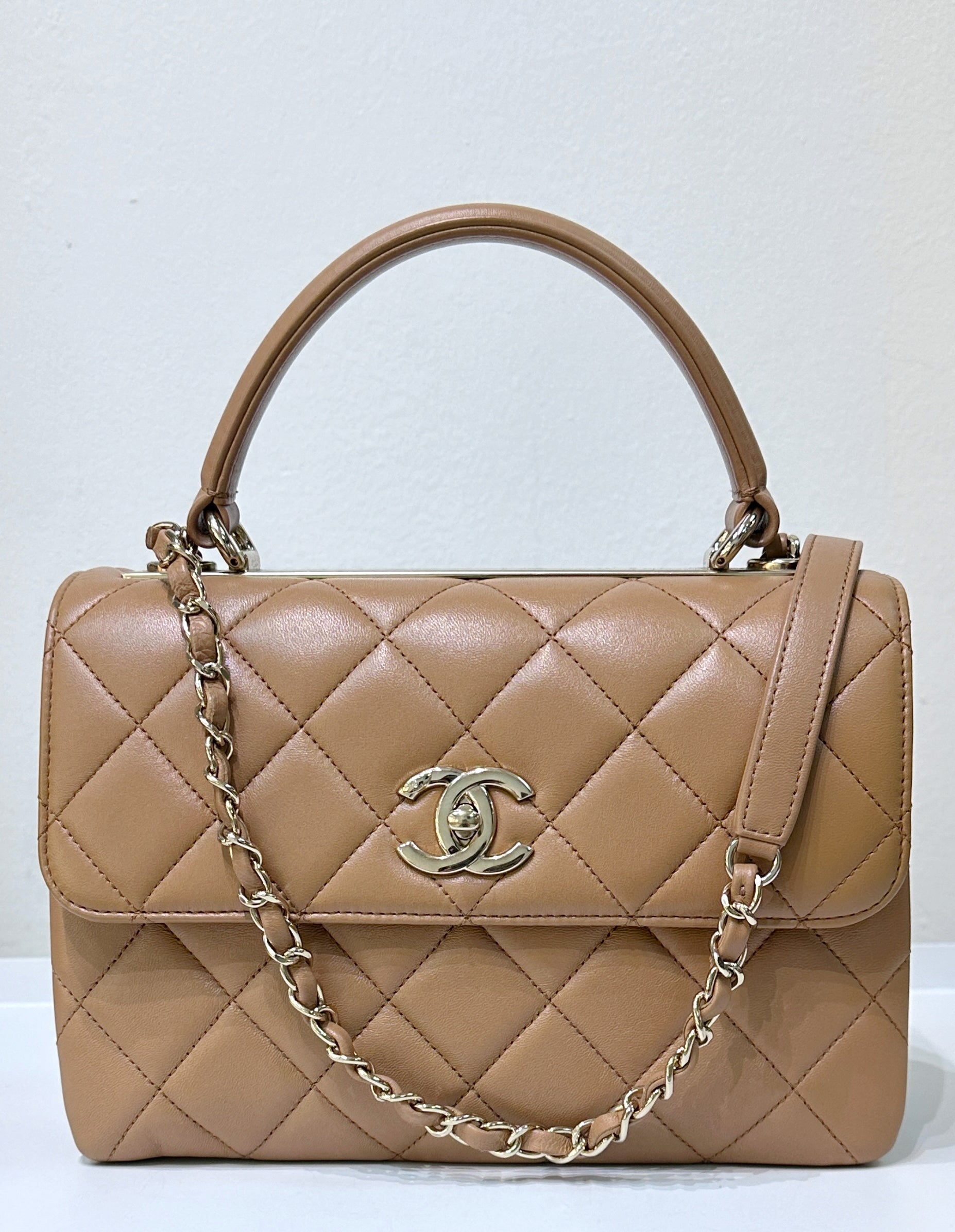 CHNL  Small Trendy CC  Handle Flap Bag 19K Brown
