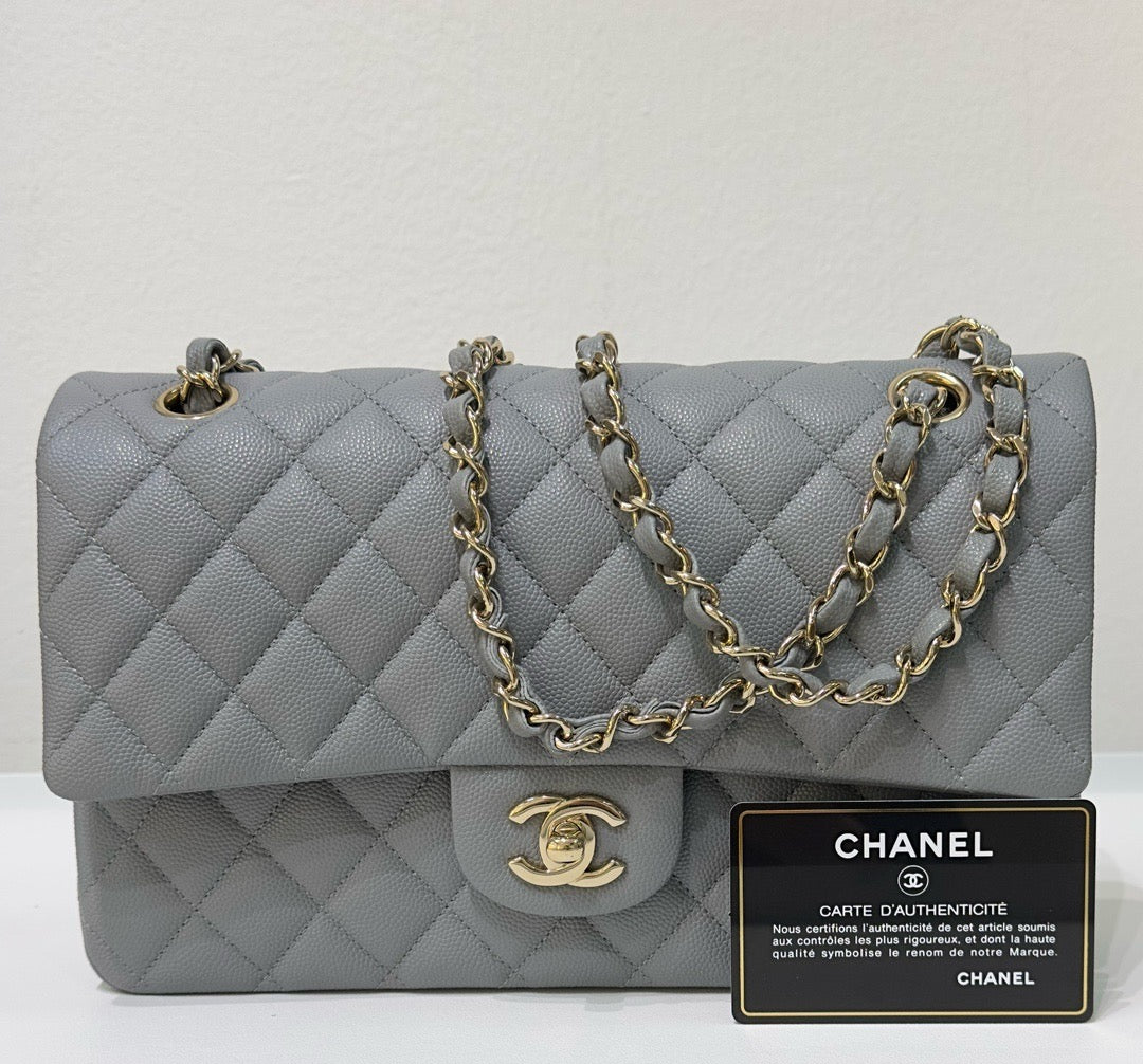 CHNL Medium Caviar Quilted Double Flap Bag Grey LGHW