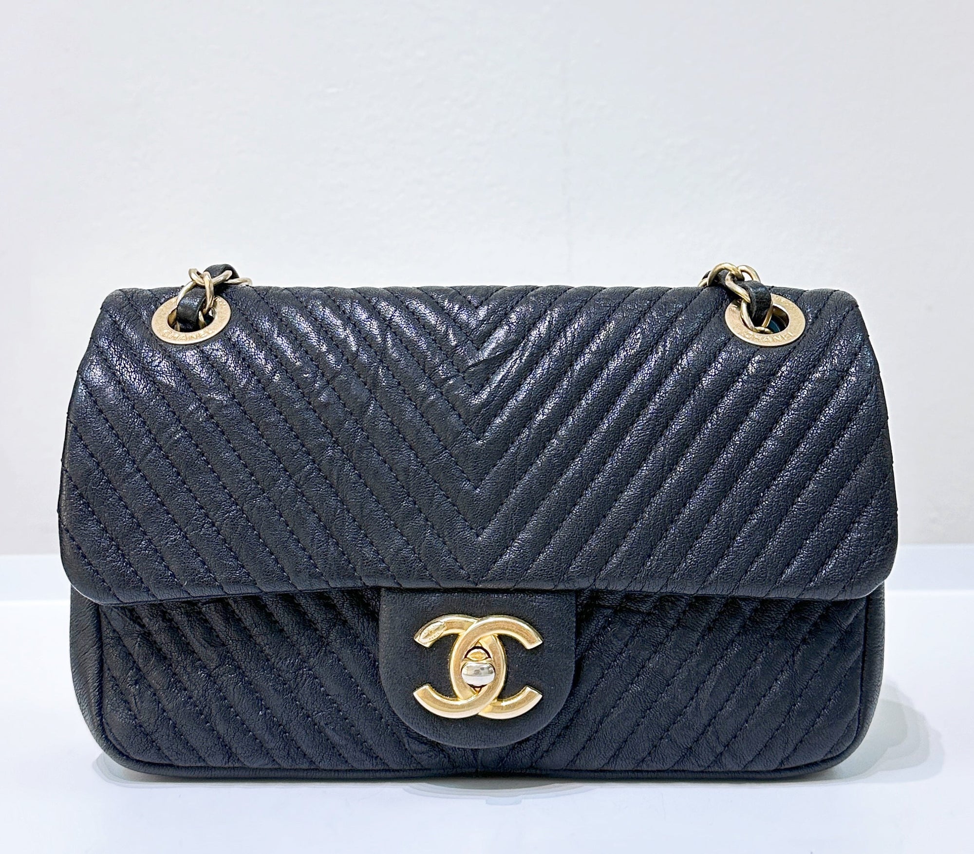 CHNL Black Chevron Leather Small Classic Flap Bag