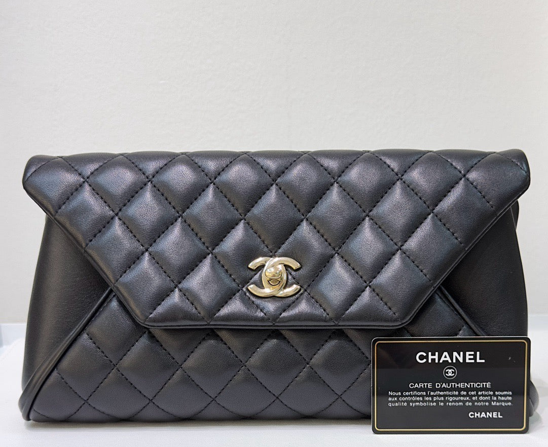 CHNL Lambskin Quilted Fold Up Again Clutch Black