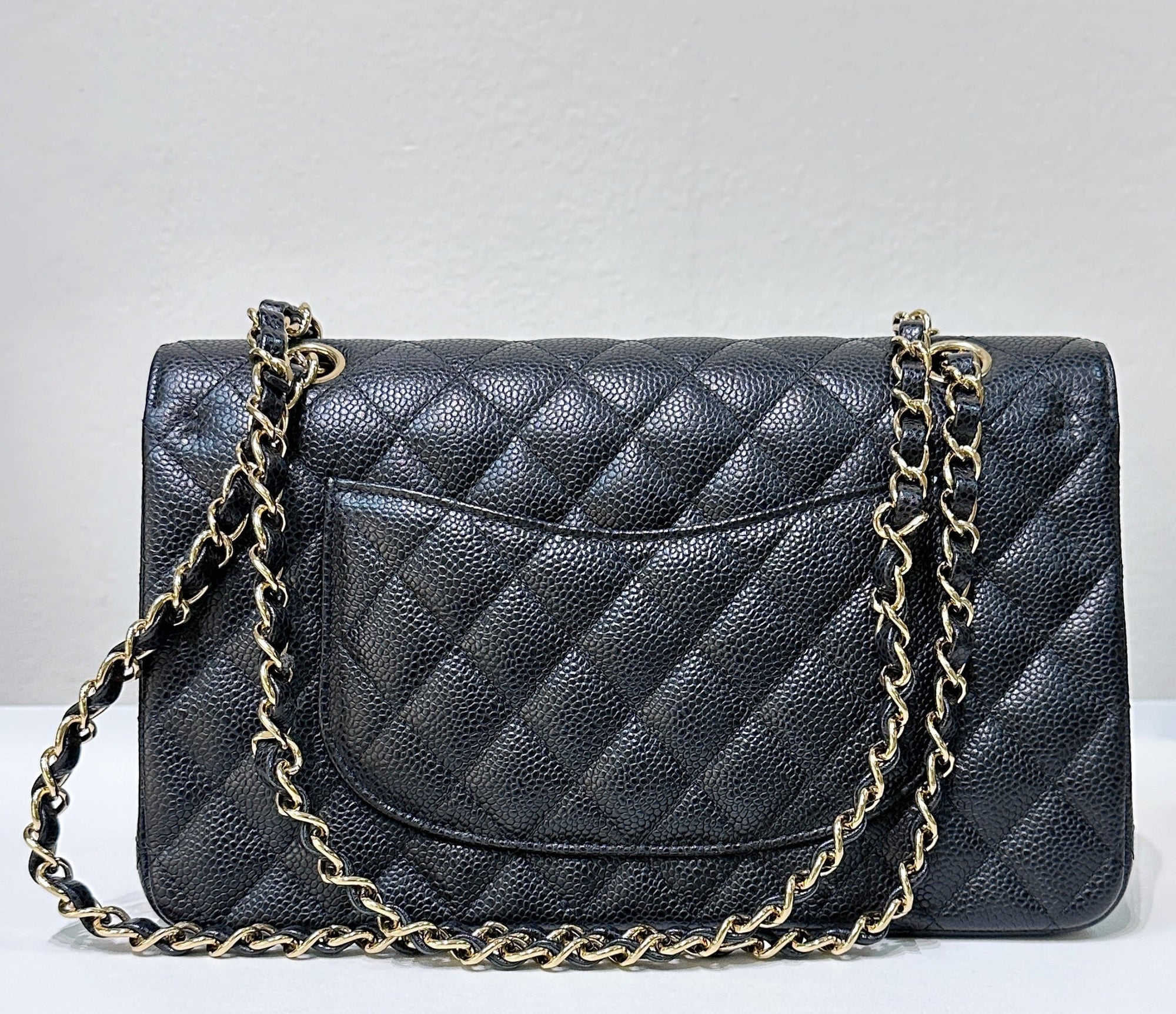 CHNL Medium Classic Caviar Double Flap Black GHW