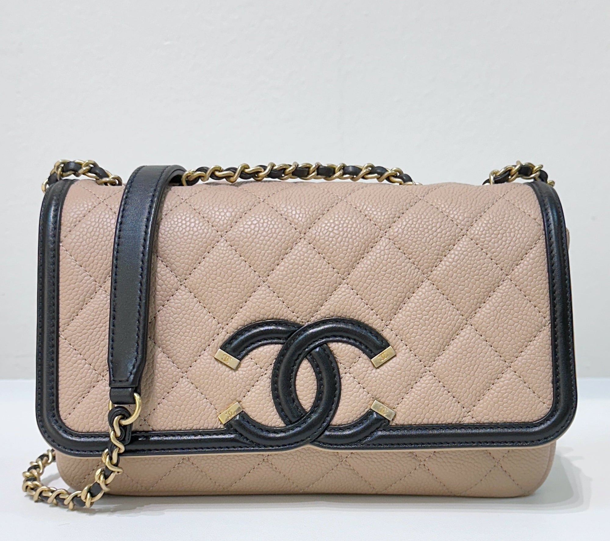 CHNL Small Caviar Quilted CC Filigree Flap Beige Black