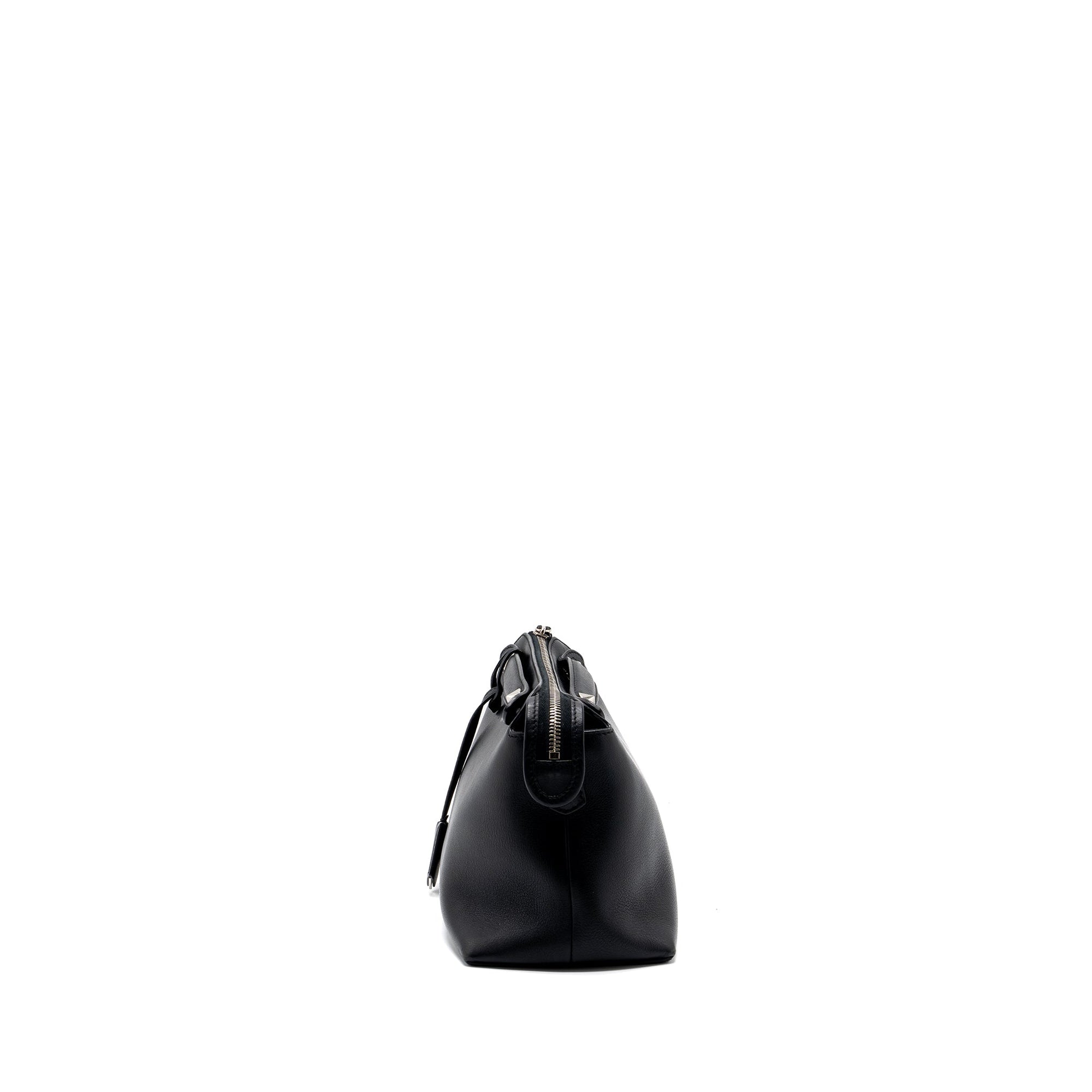 FNDI MEDIUM BY THE WAY BAG CALFSKIN BLACK SHW