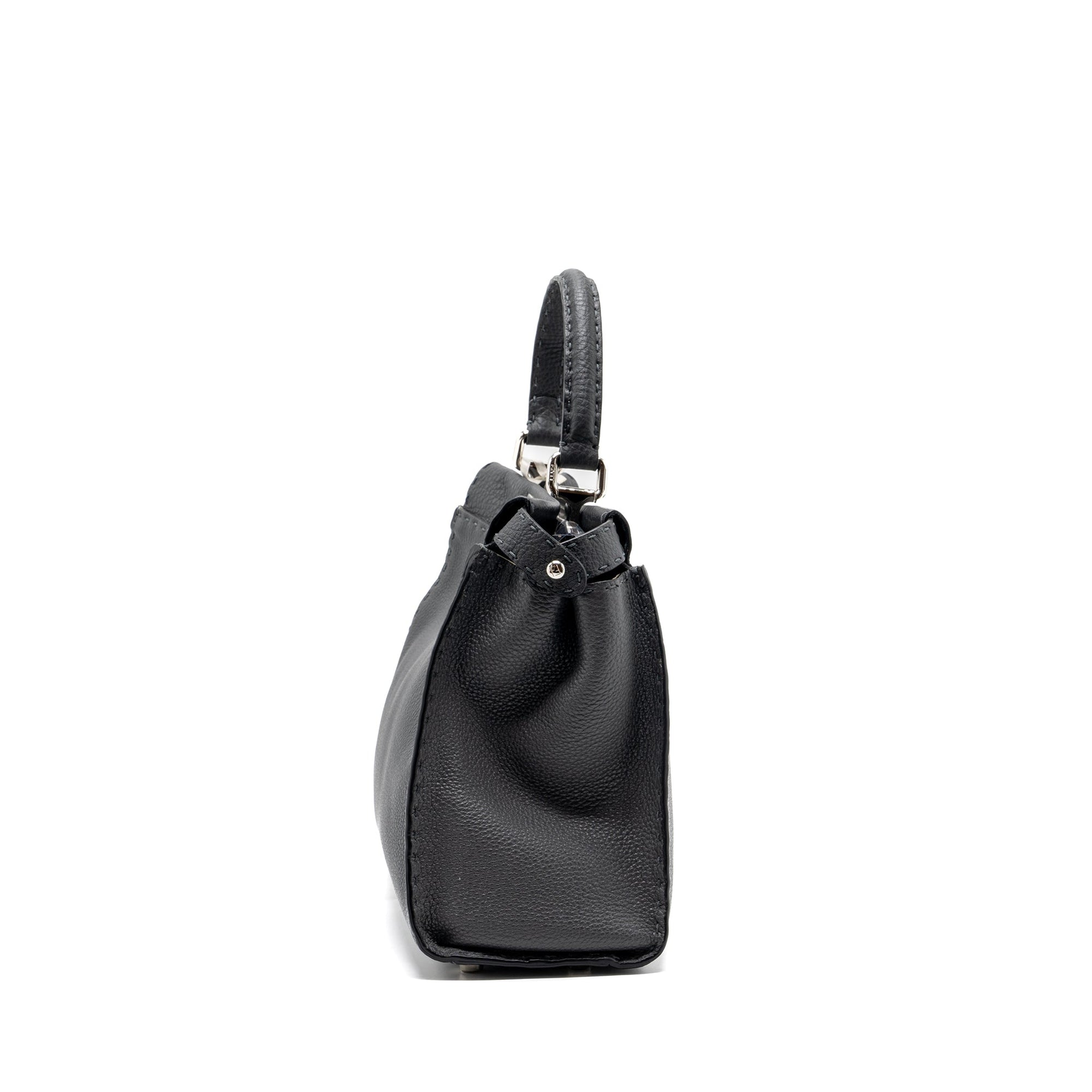 FNDI Medium Peekaboo Bag Selleria Leather Black SHW