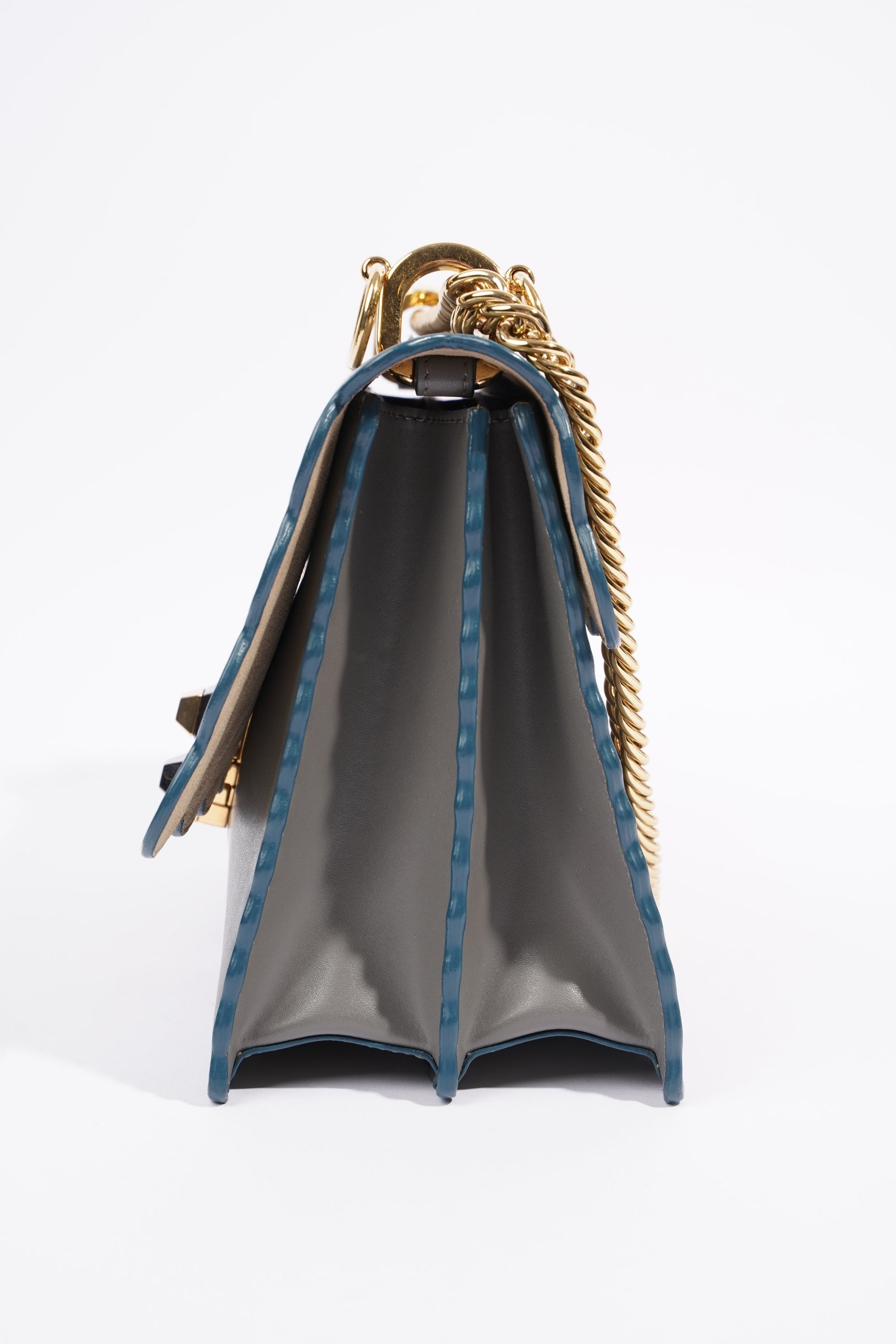 FNDI Kan I Scallop Bag Grey Leather Medium