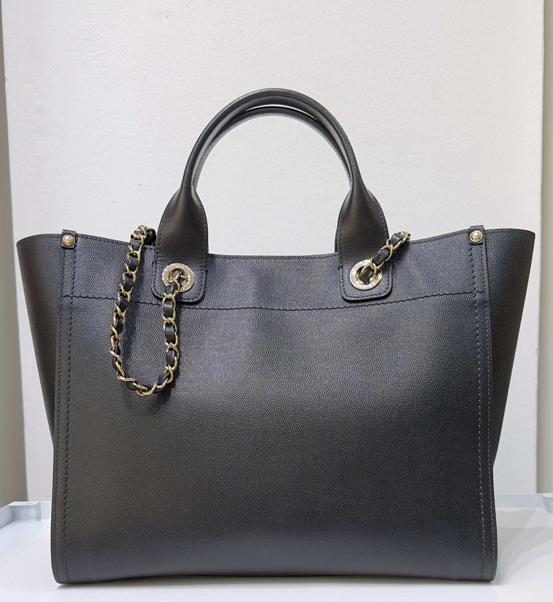 CHNL Small Deauville Caviar Tote Studded Black