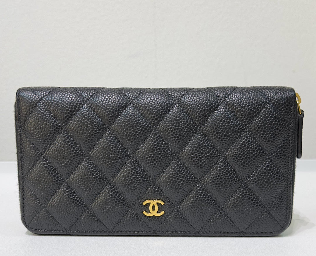 CHNL Caviar Long Zip Wallet Black GHW