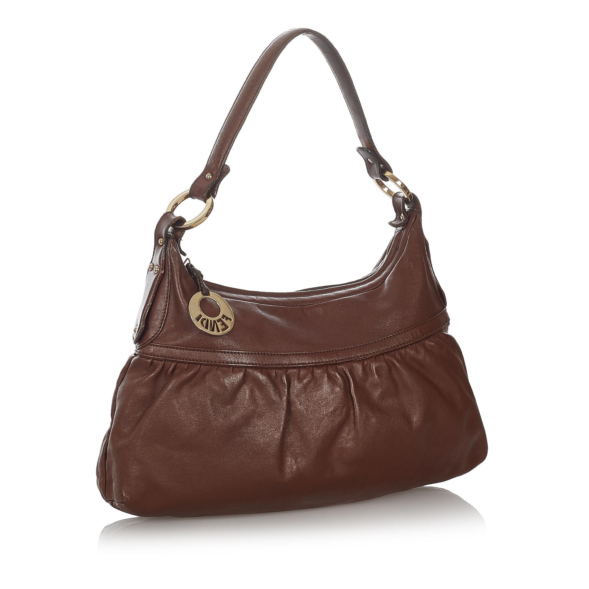 FNDI Chef Leather Shoulder Bag (SHG-26892)