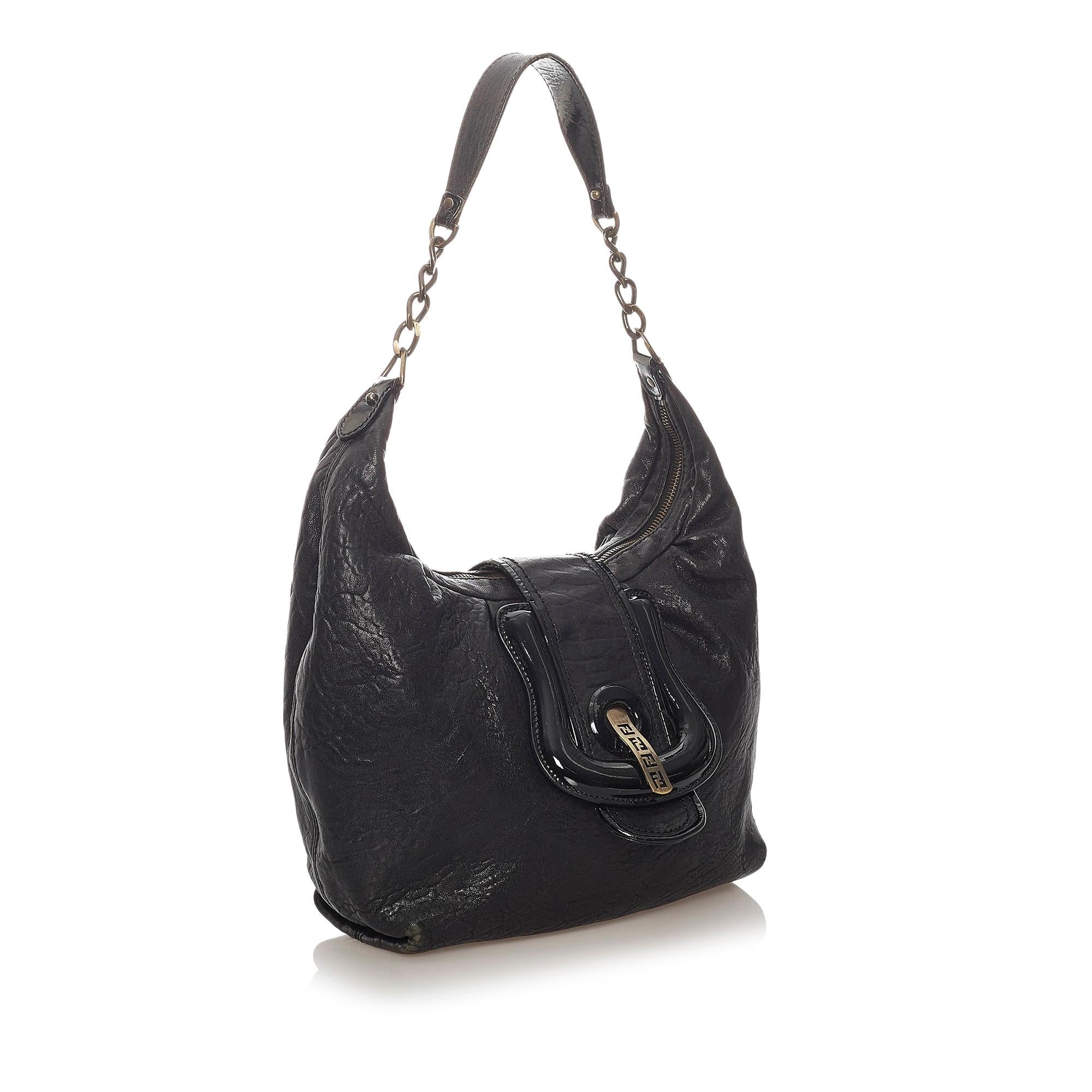 FNDI Leather Shoulder Bag (SHG-27957)
