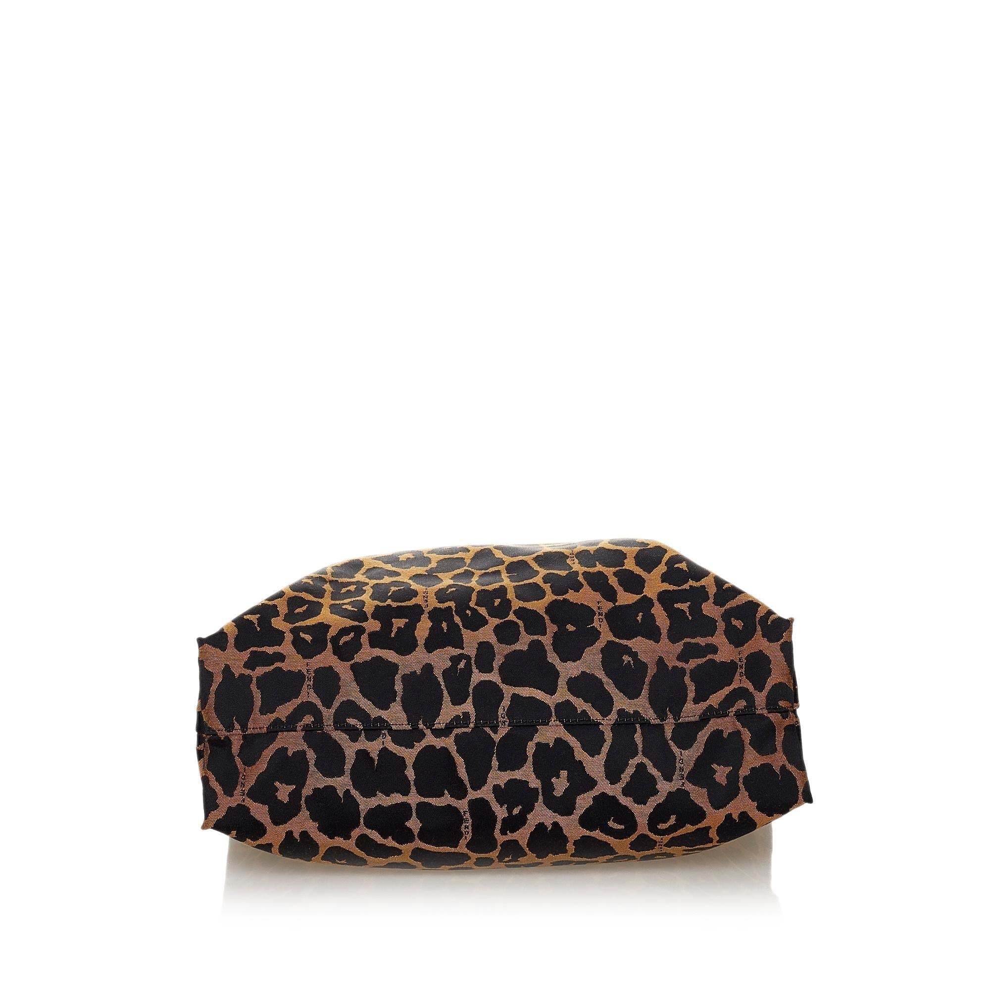 FNDI Leopard Print Nylon Tote Bag (SHG-33837)