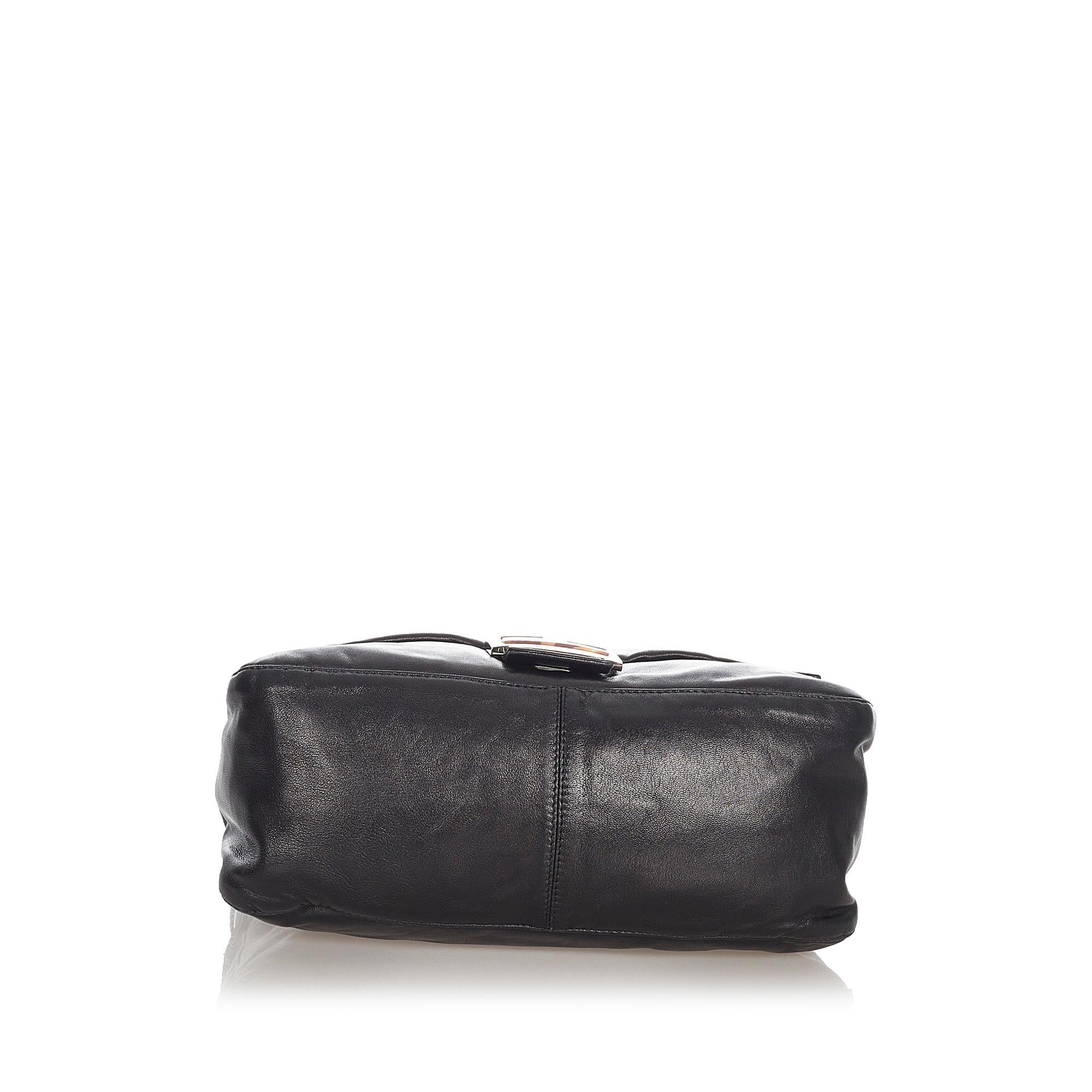 FNDI Mamma Forever Leather Shoulder Bag (SHG-31748)