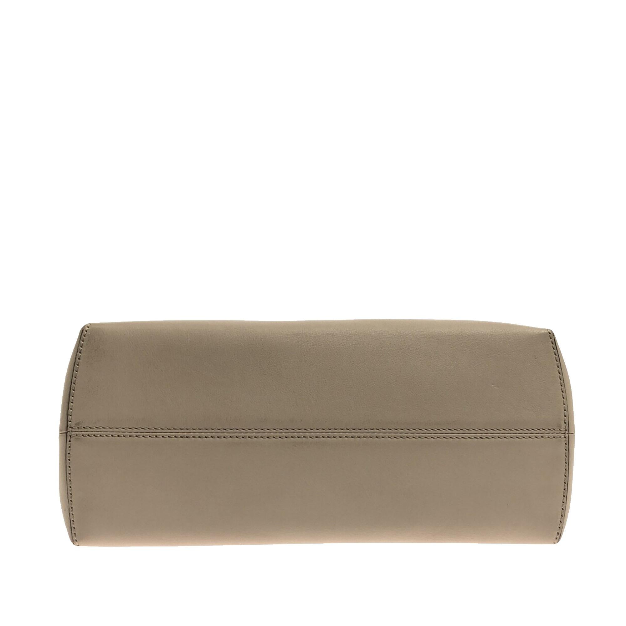 FNDI Medium By The Way Leather Satchel (SHG-ZoIyr1)