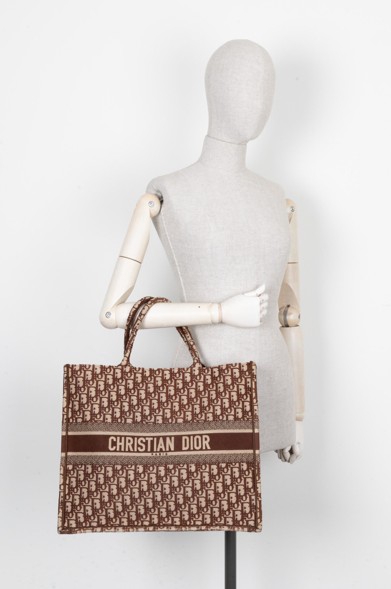 CHRISTIAN DOR Book Tote Medium Oblique Brown