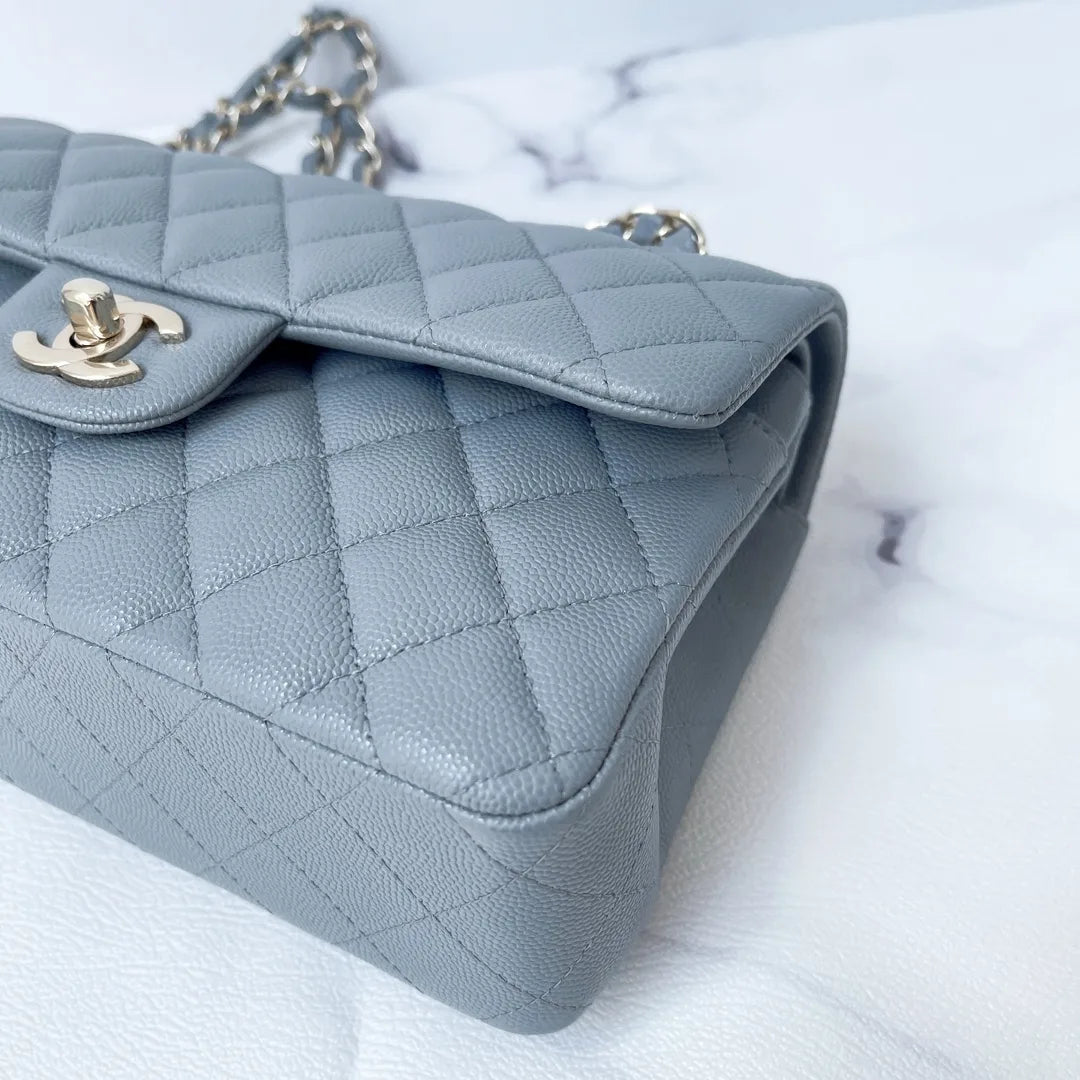 CHNL 20C Classic Quilted Small Double Flap