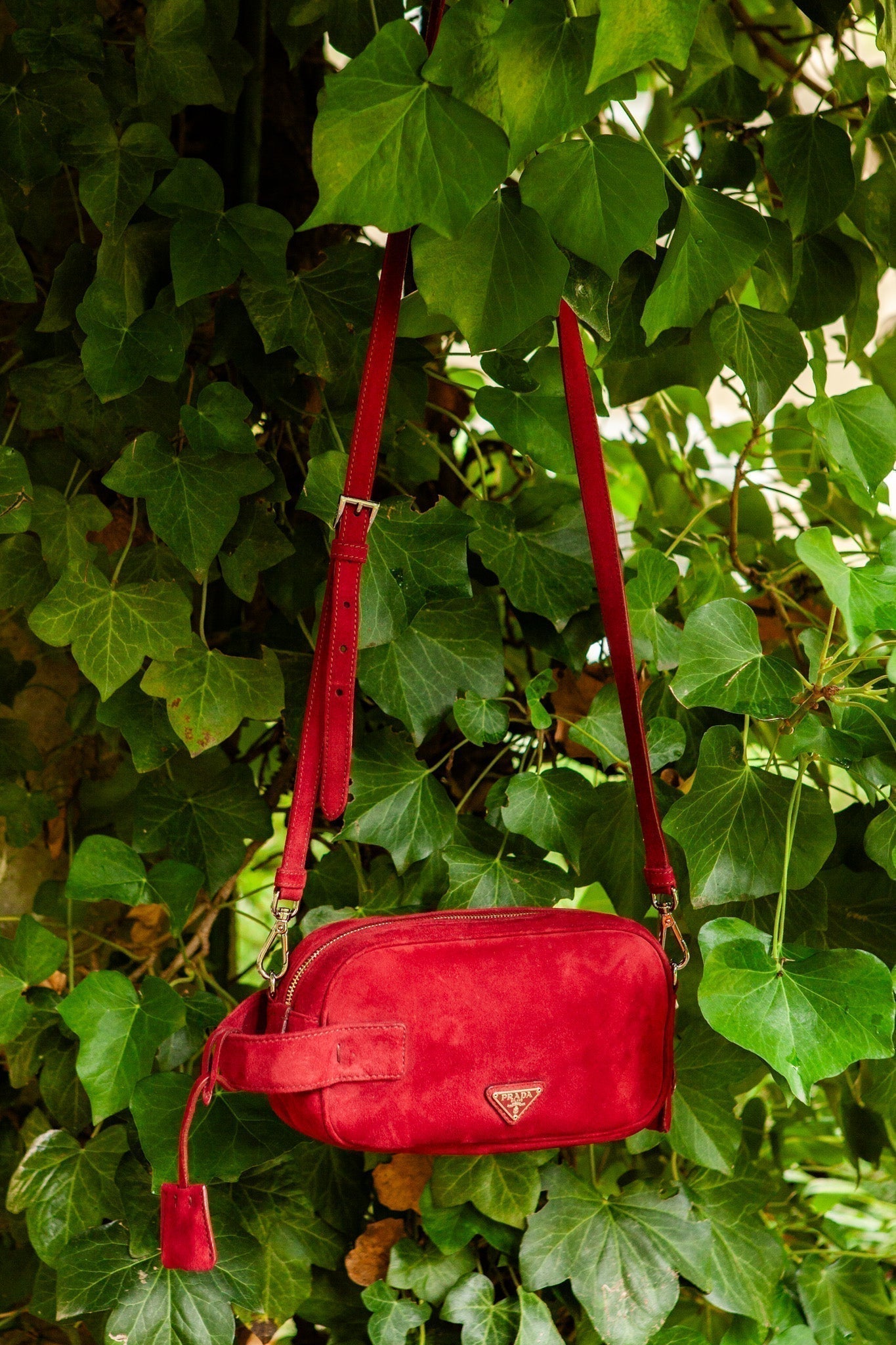 PRD Crossbody Bag Suede Rubinred