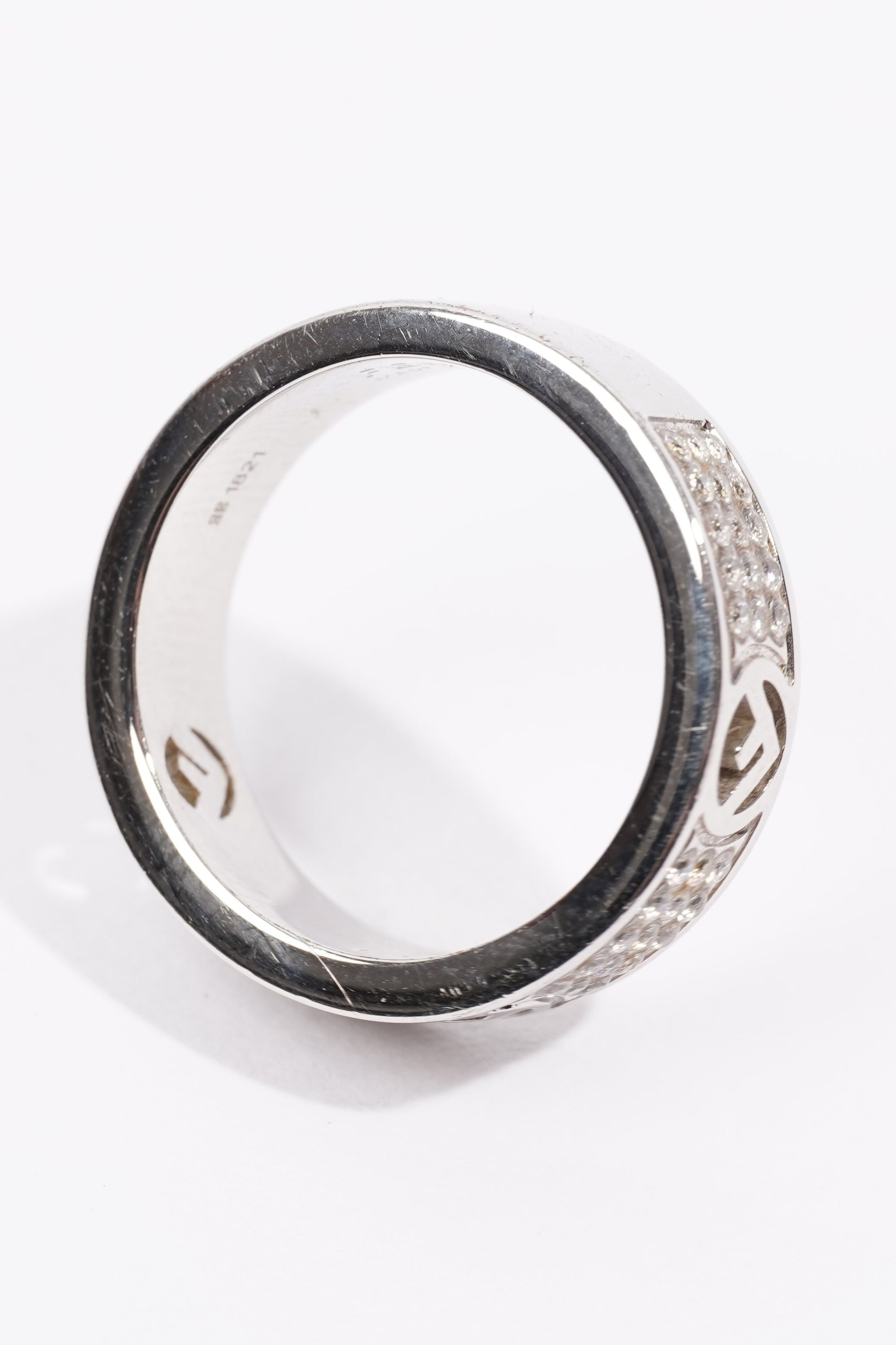 FNDI F Is FNDI Ring Silver Base Metal Medium