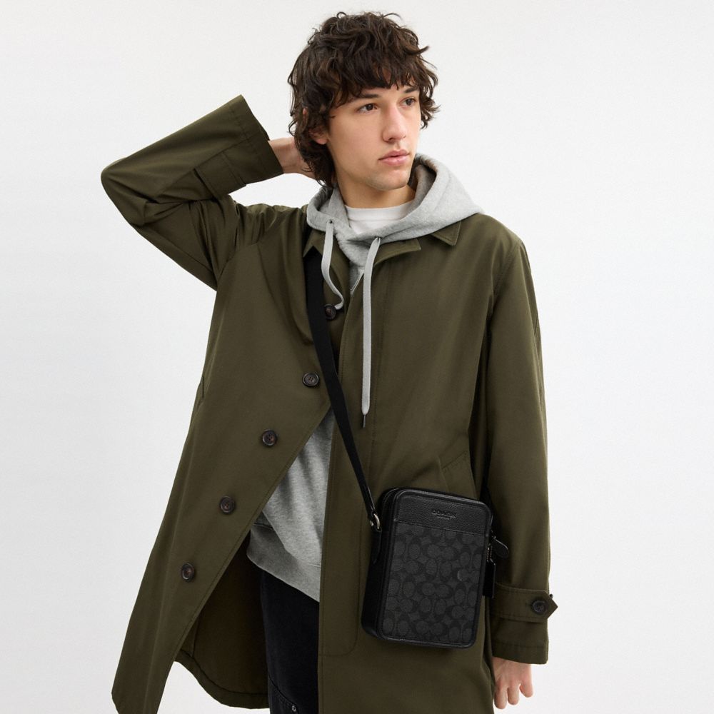 Sullivan Crossbody Bag In Signature Canvas (Gunmetal/Charcoal/Black)