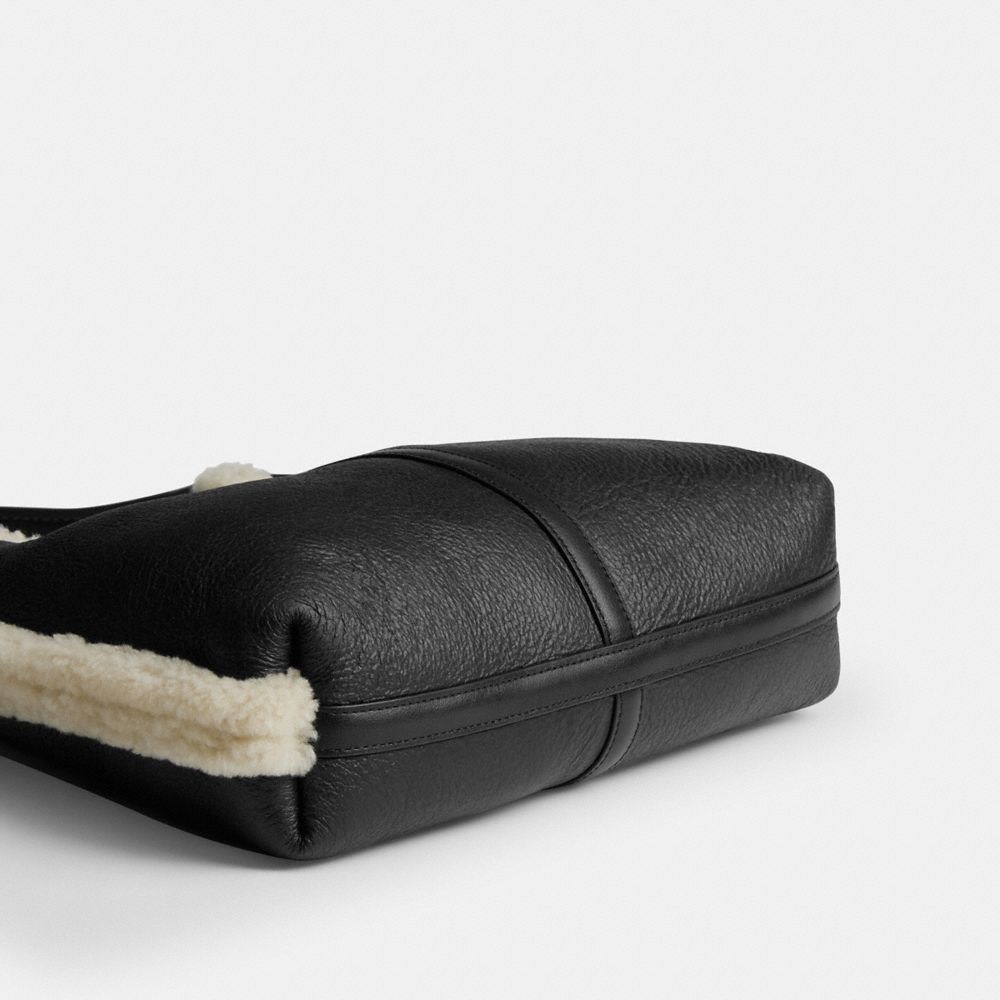 Brooklyn Shoulder Bag 28 In Shearling (Brass/Black Natural)