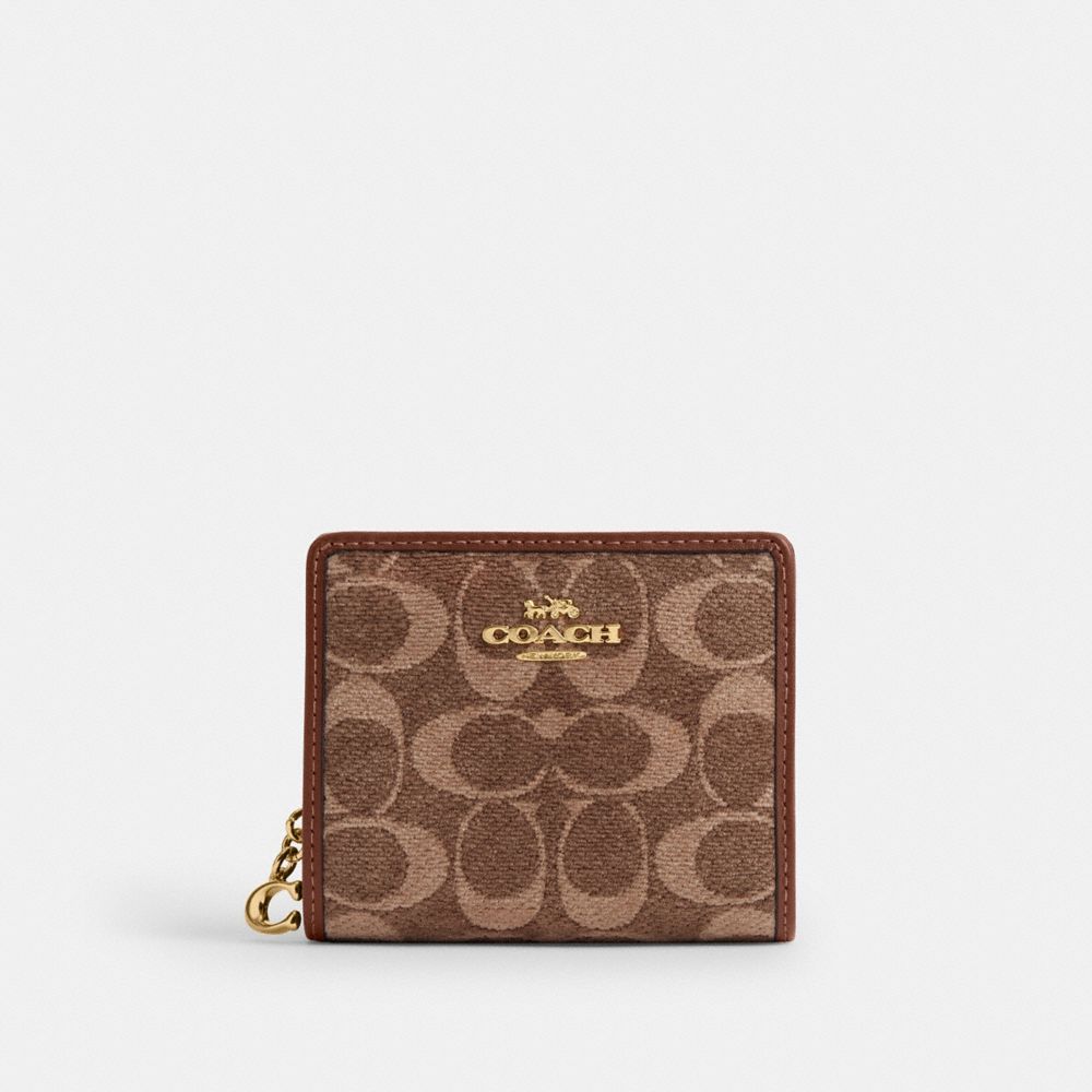 Snap Wallet In Signature Chenille (Gold/Light Khaki/Vintage Brown)