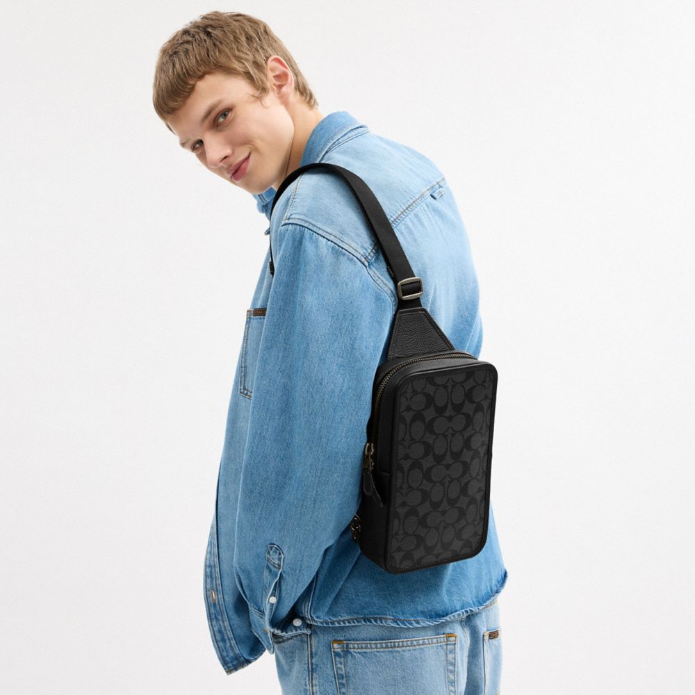Sullivan Pack In Signature Canvas (Gunmetal/Charcoal/Black)