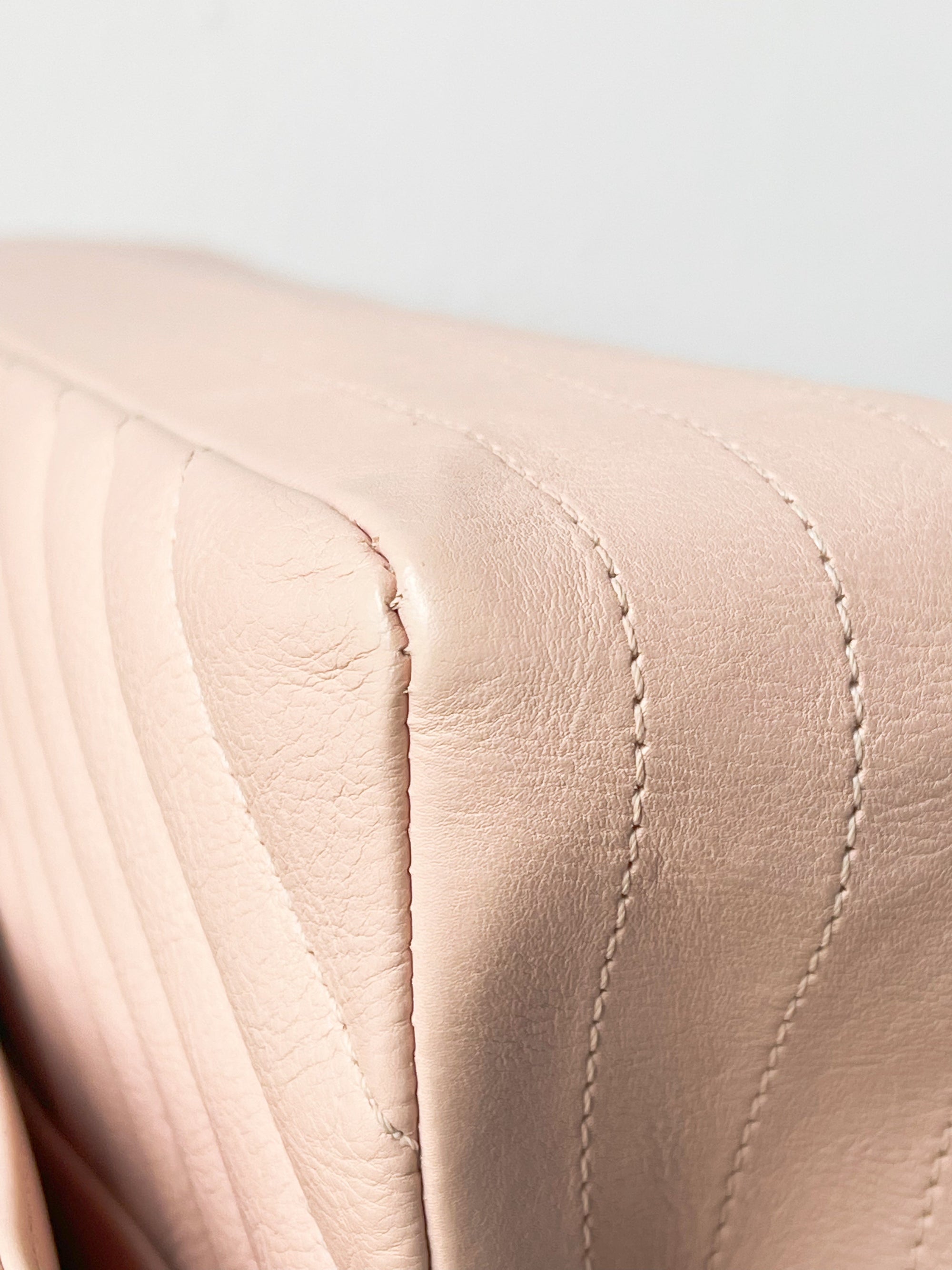 CHNL 17C Classic Chevron Calfskin Light Pink 