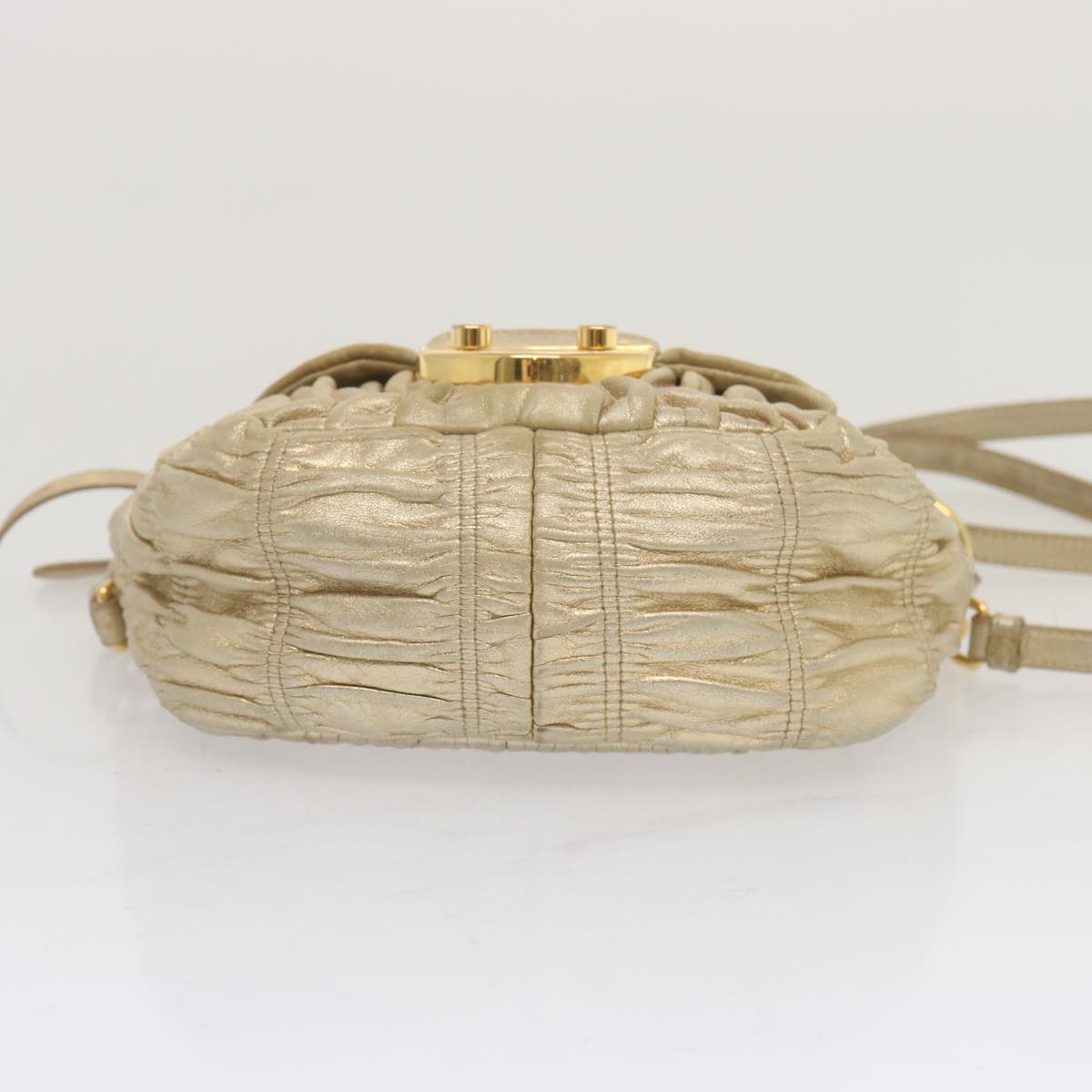 PRD Gathered Shoulder Bag Leather way Gold Tone Auth ki